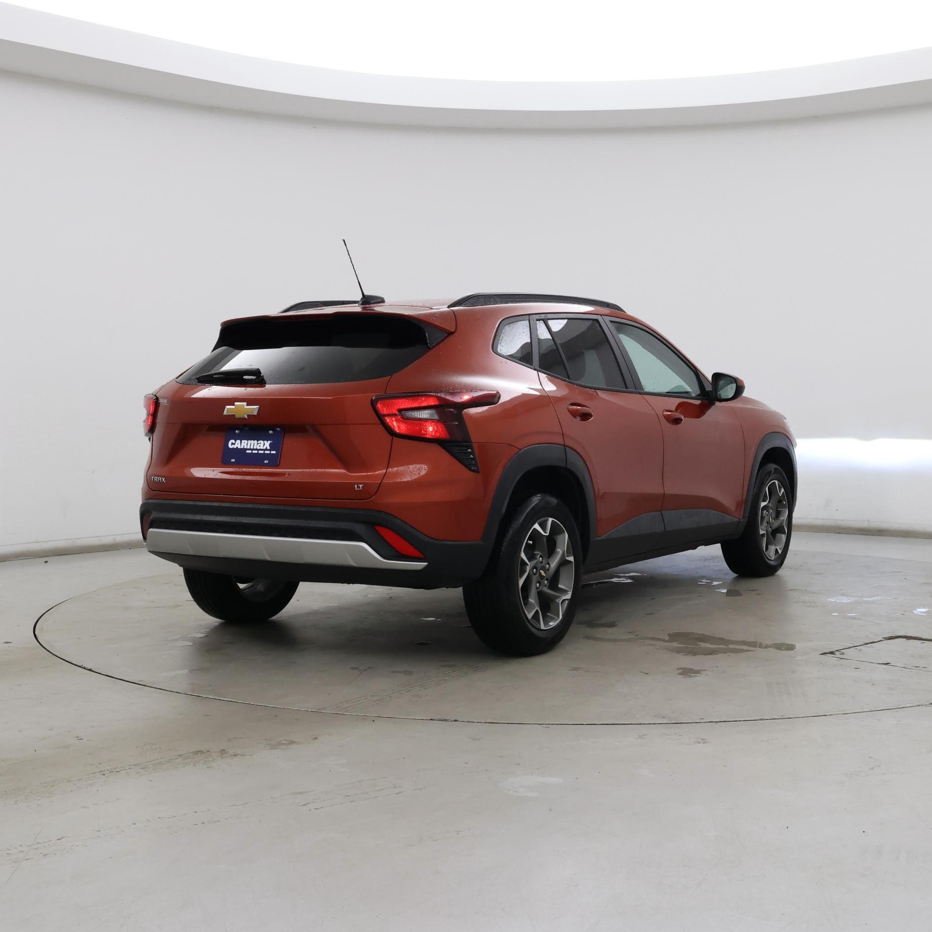 Thumbnail: 2024 Chevrolet Trax - 8