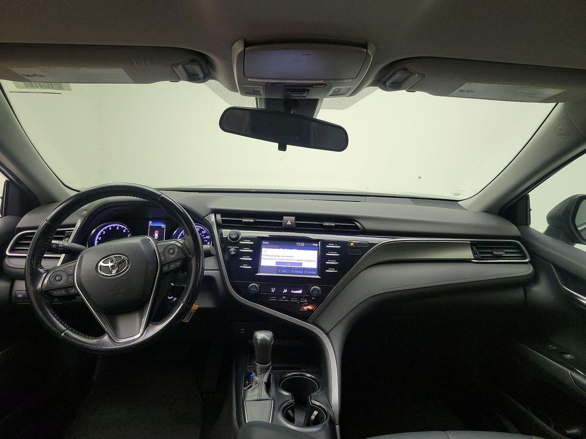 Thumbnail: 2019 Toyota Camry - 9