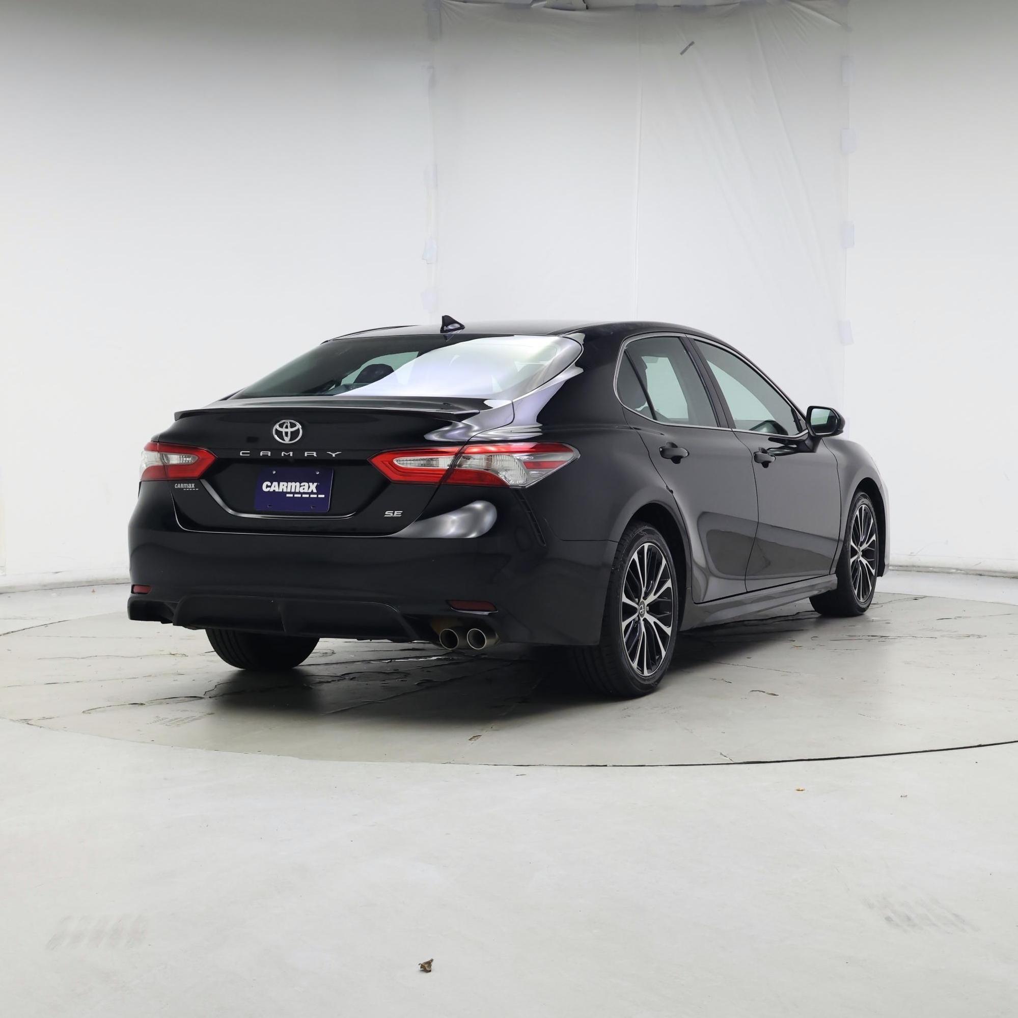 Thumbnail: 2019 Toyota Camry - 8