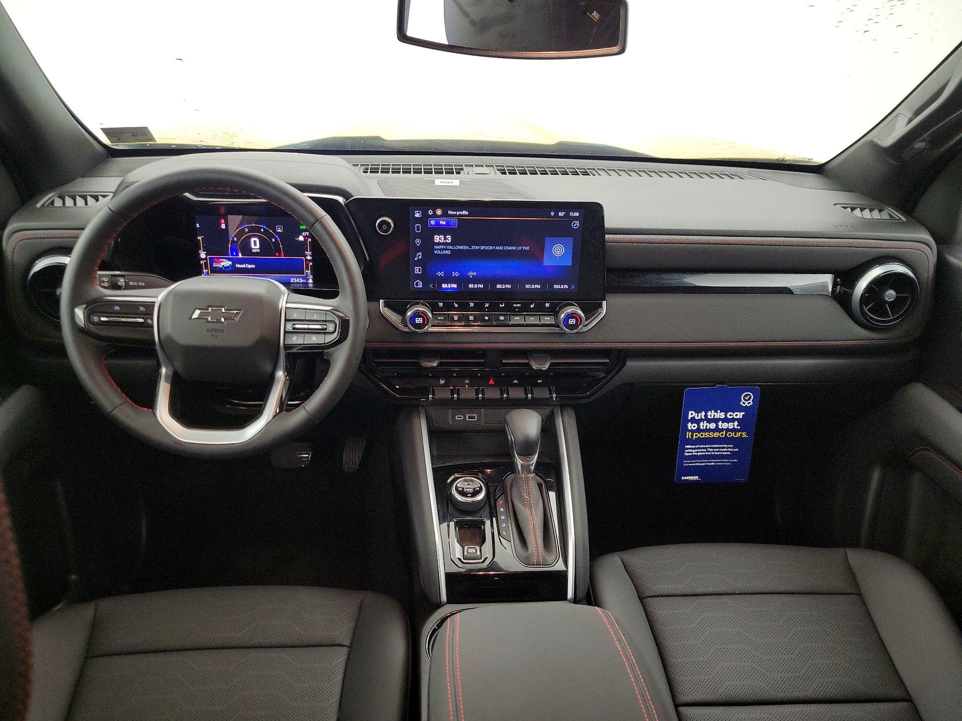 Thumbnail: 2023 Chevrolet Colorado - 9