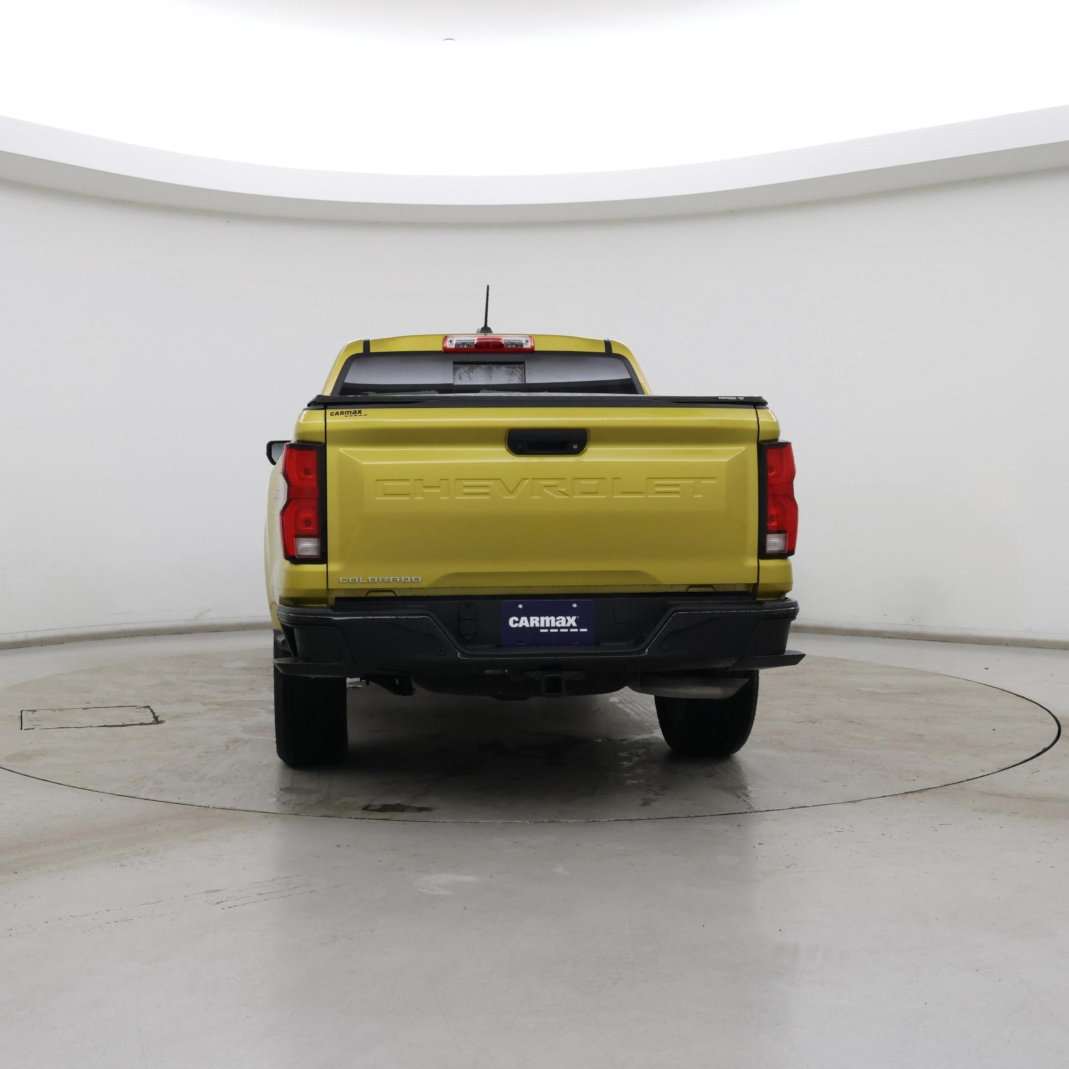 Thumbnail: 2023 Chevrolet Colorado - 6