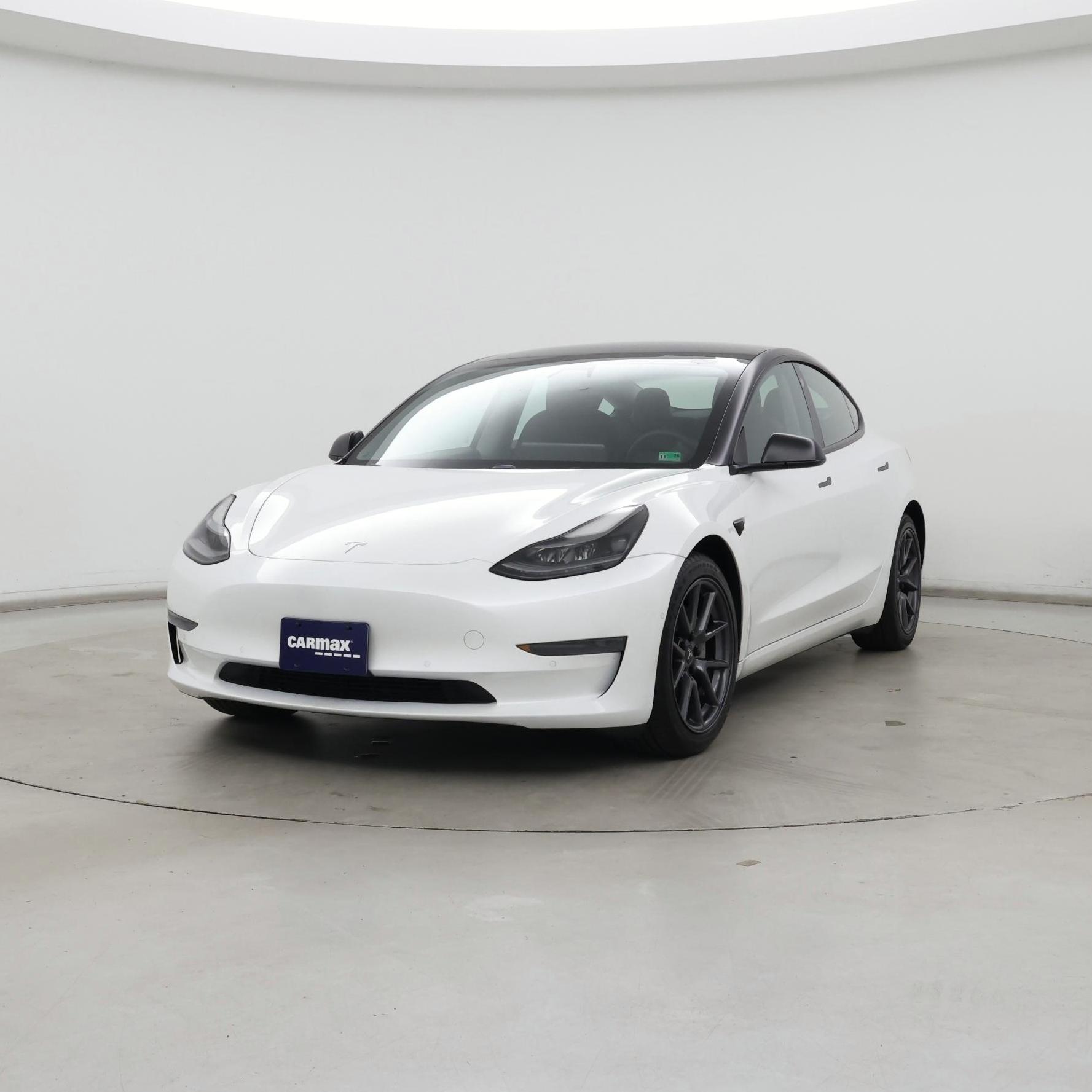 Thumbnail: 2021 Tesla Model 3 - 4