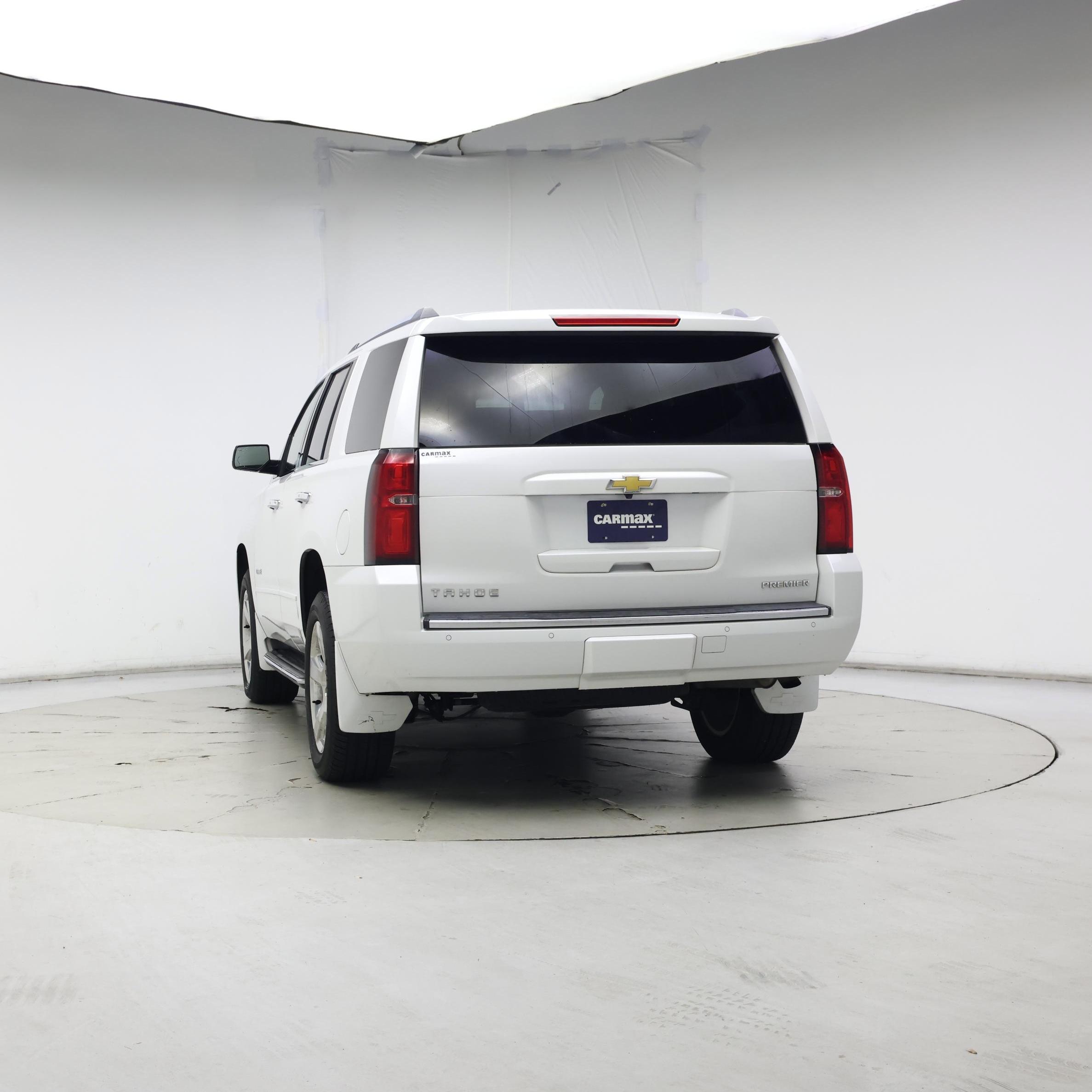 Thumbnail: 2019 Chevrolet Tahoe - 6