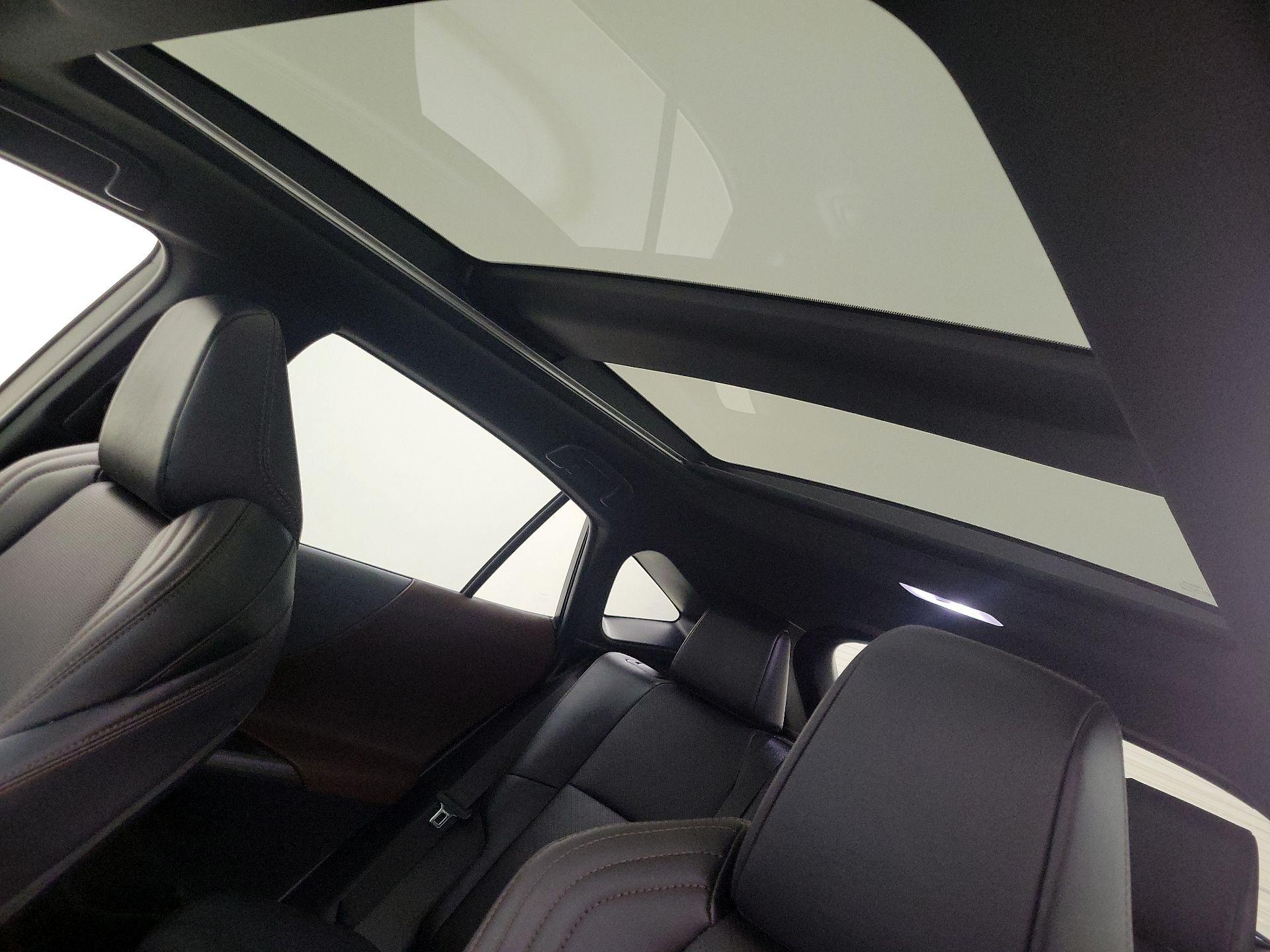 Thumbnail: 2021 Toyota Venza - 20