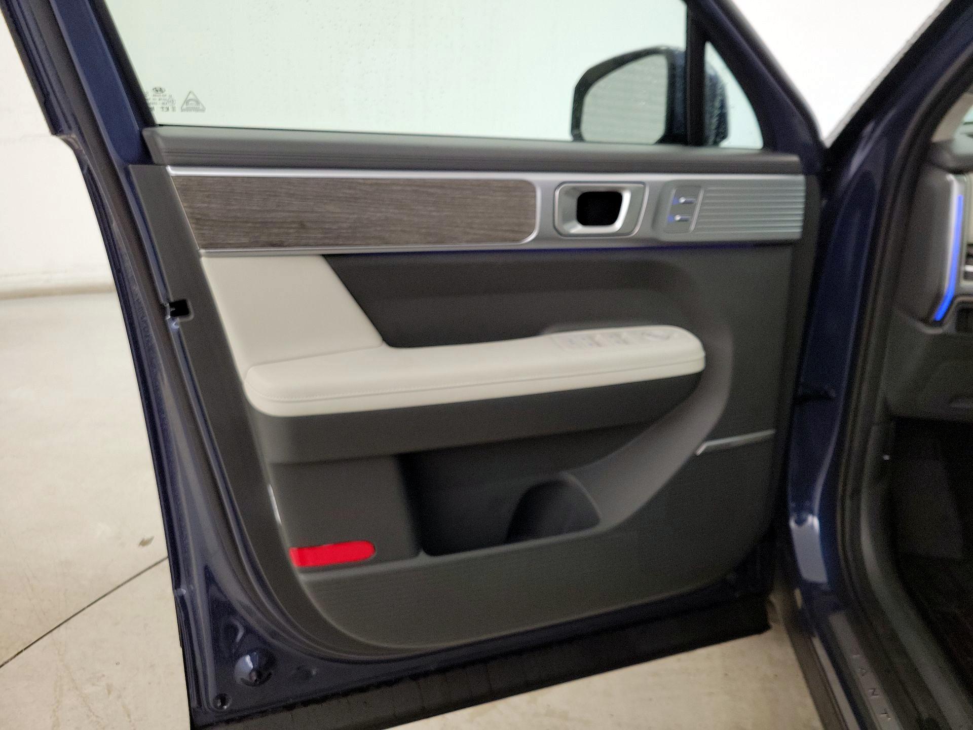 Thumbnail: 2025 Hyundai Santa Fe - 12