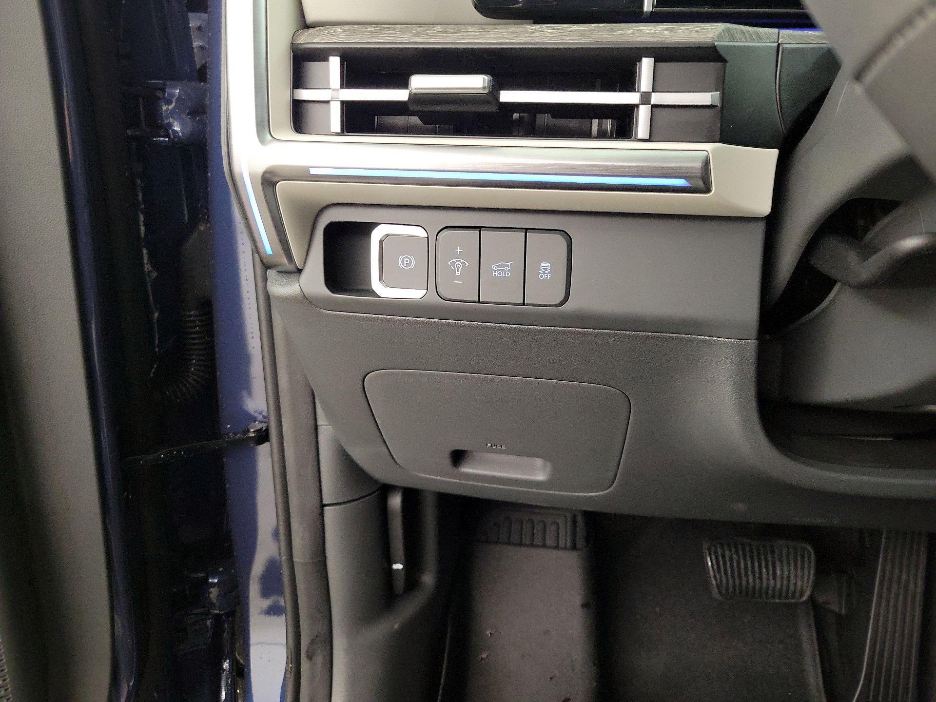 Thumbnail: 2025 Hyundai Santa Fe - 13