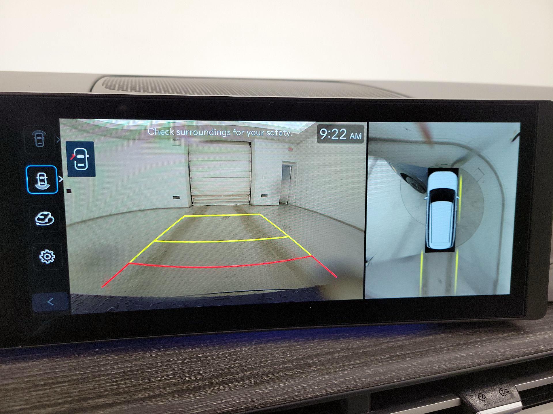 Thumbnail: 2025 Hyundai Santa Fe - 15