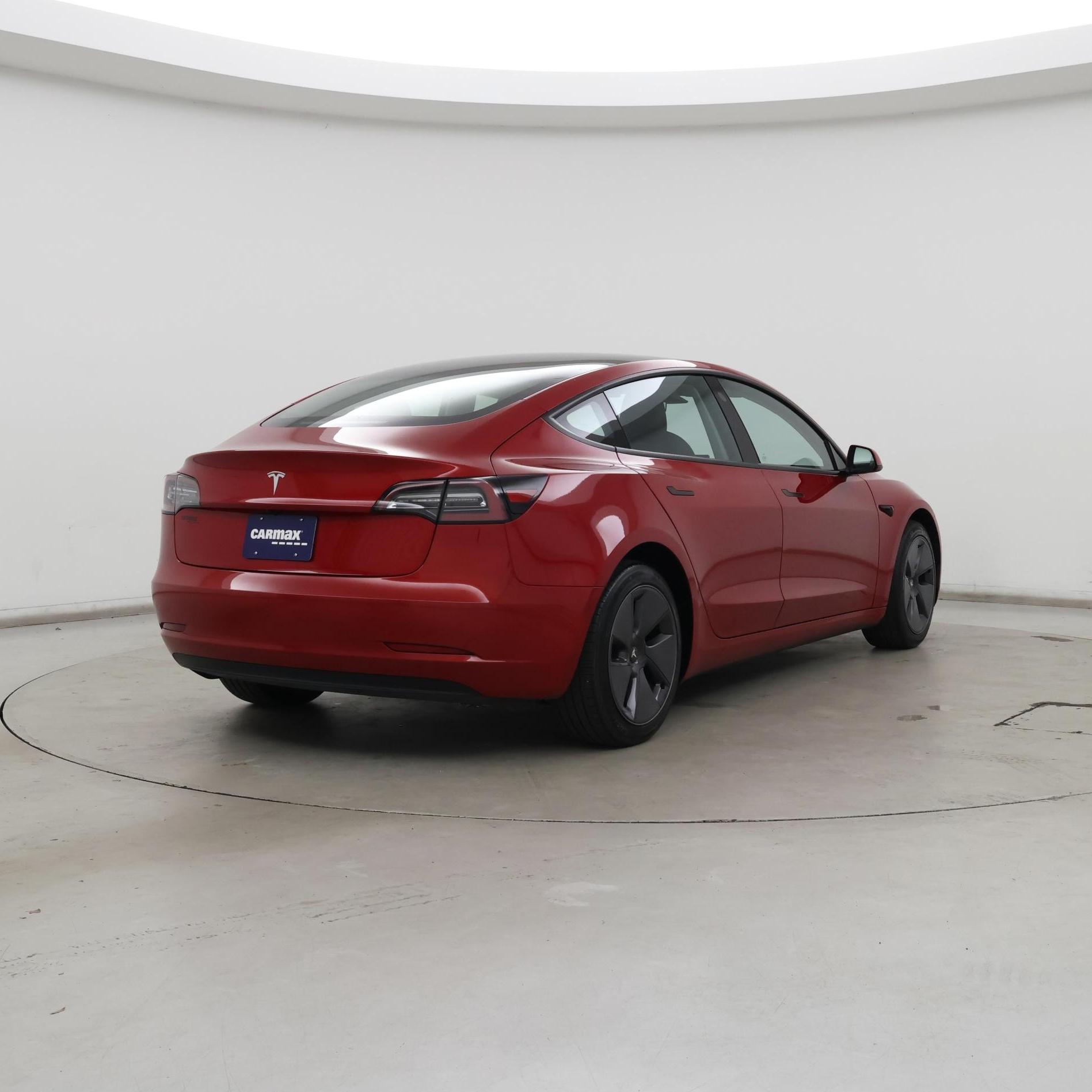 Thumbnail: 2023 Tesla Model 3 - 8