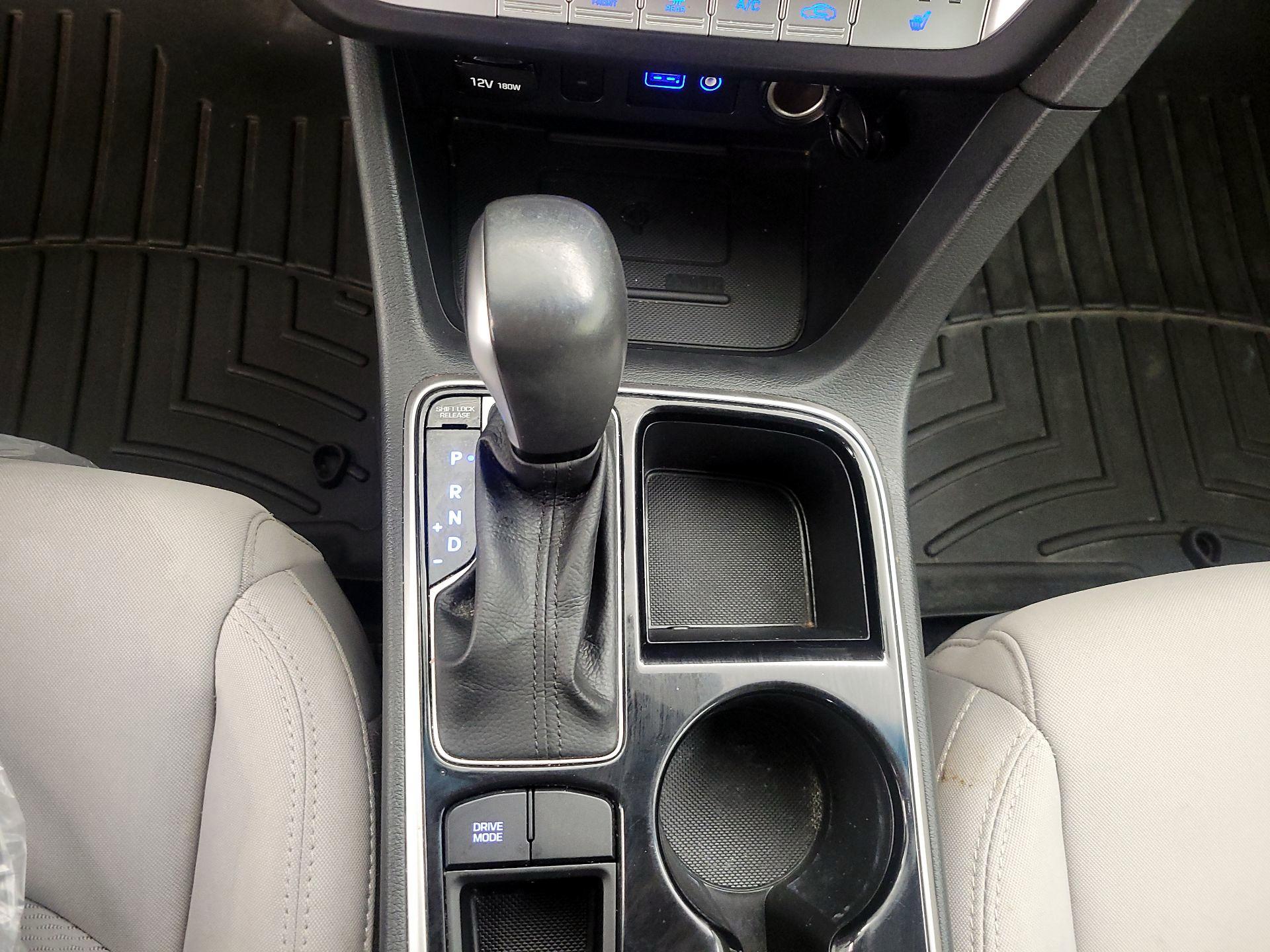 Thumbnail: 2018 Hyundai Sonata - 17