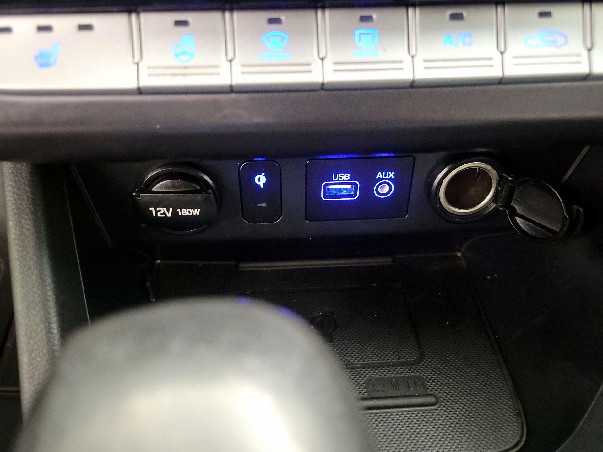 Thumbnail: 2018 Hyundai Sonata - 18