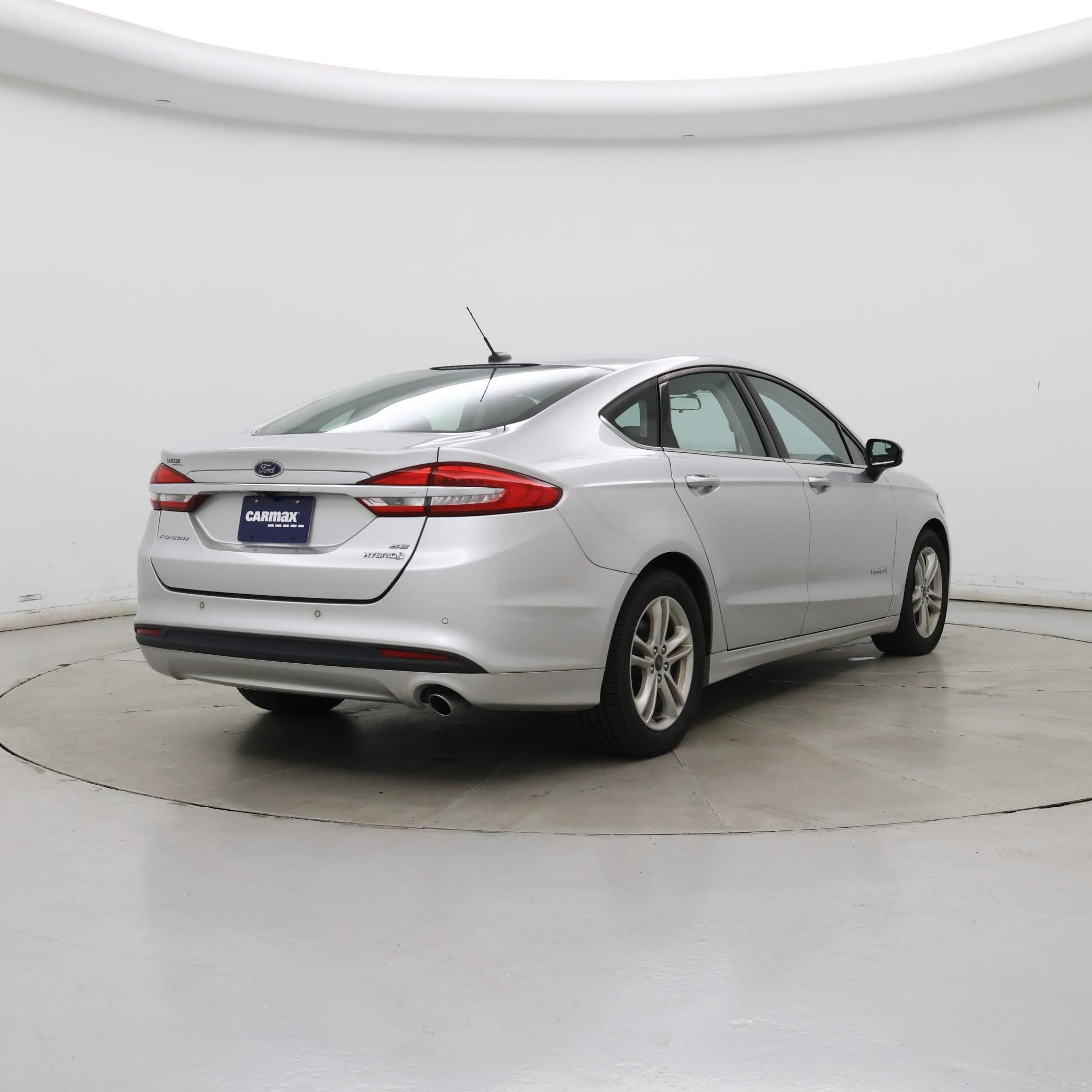 Thumbnail: 2018 Ford Fusion - 8