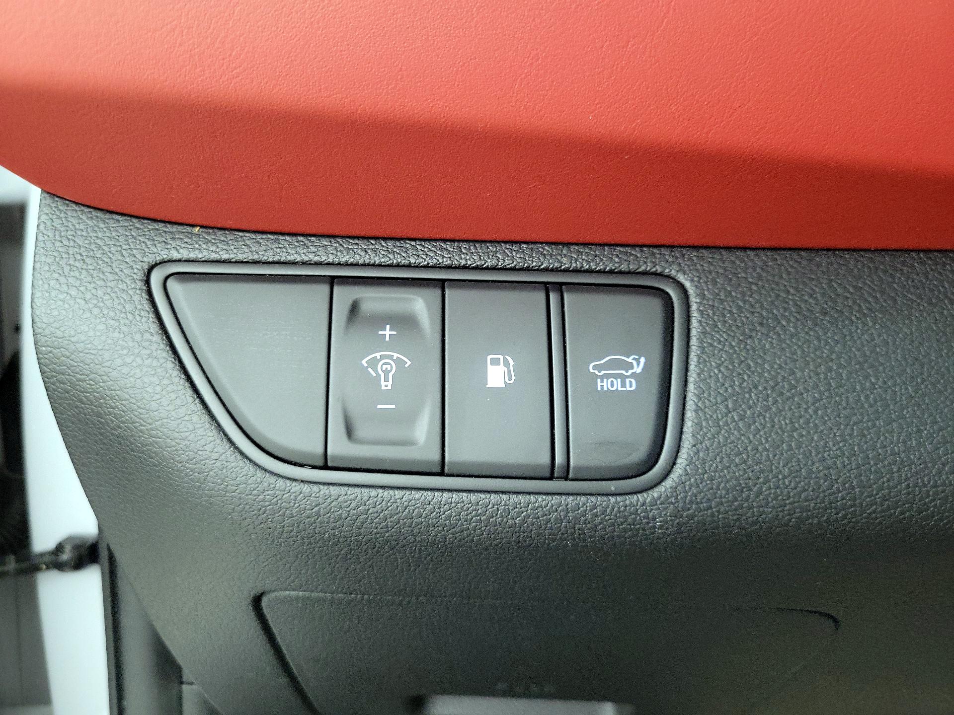 Thumbnail: 2023 Genesis G70 - 13