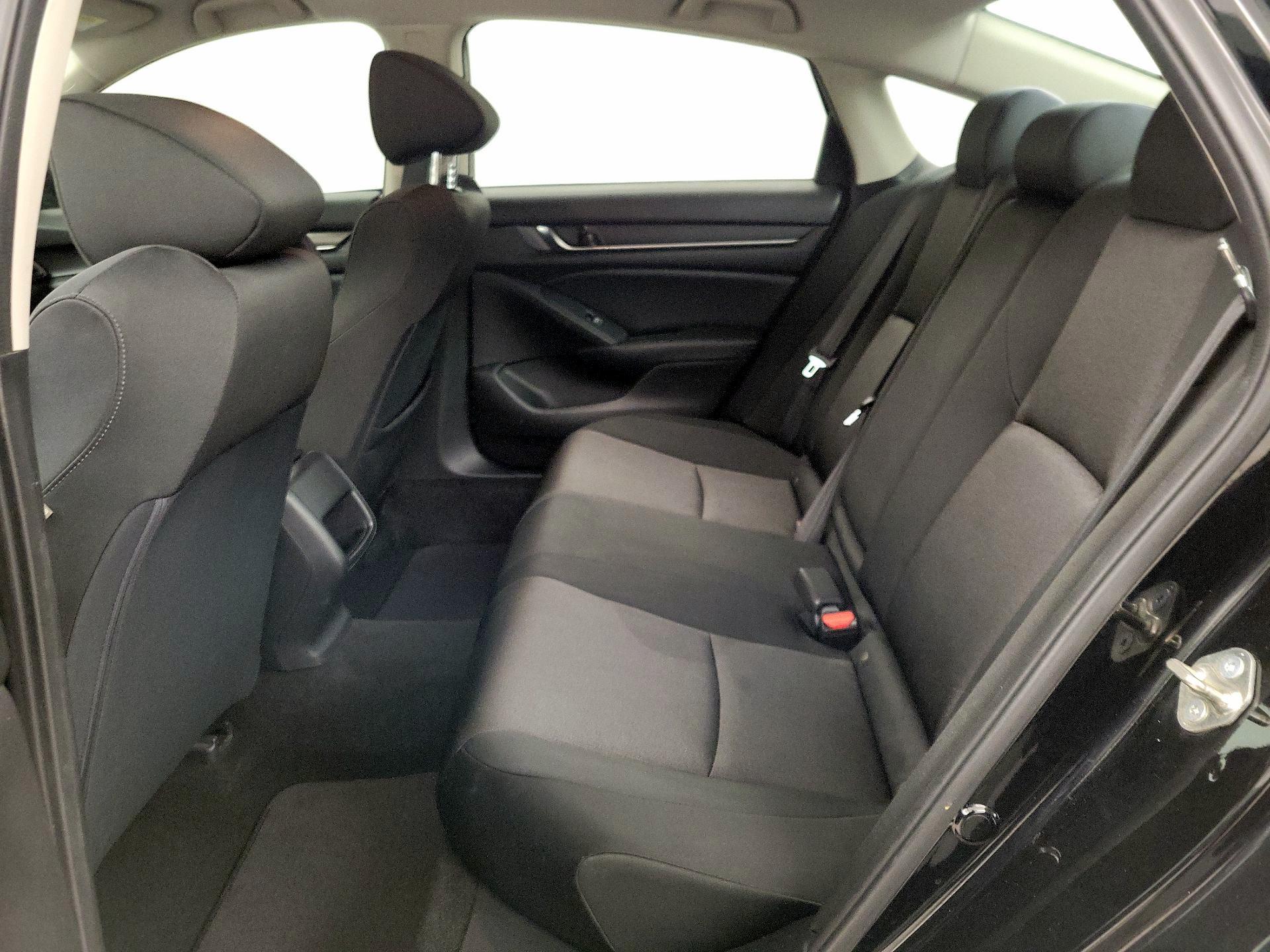 Thumbnail: 2018 Honda Accord - 18