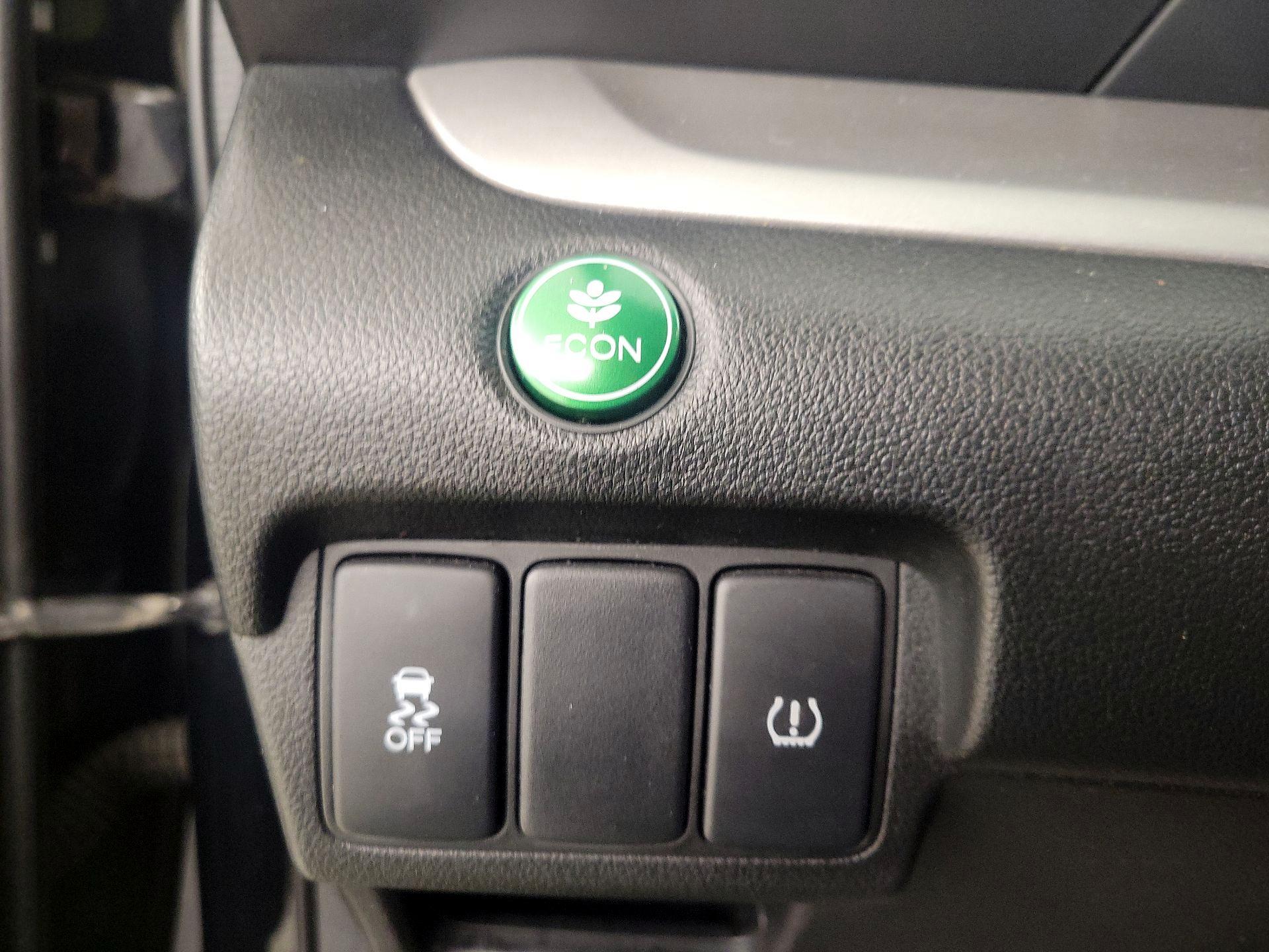 Thumbnail: 2014 Honda CR-V - 13