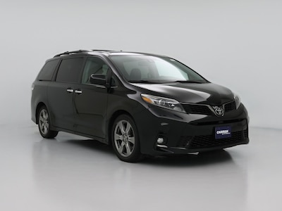Black 2018 Toyota Sienna SE