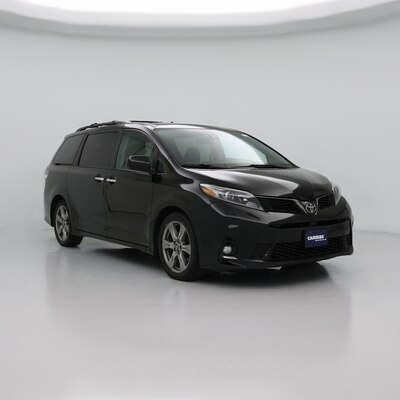 Black 2018 Toyota Sienna SE