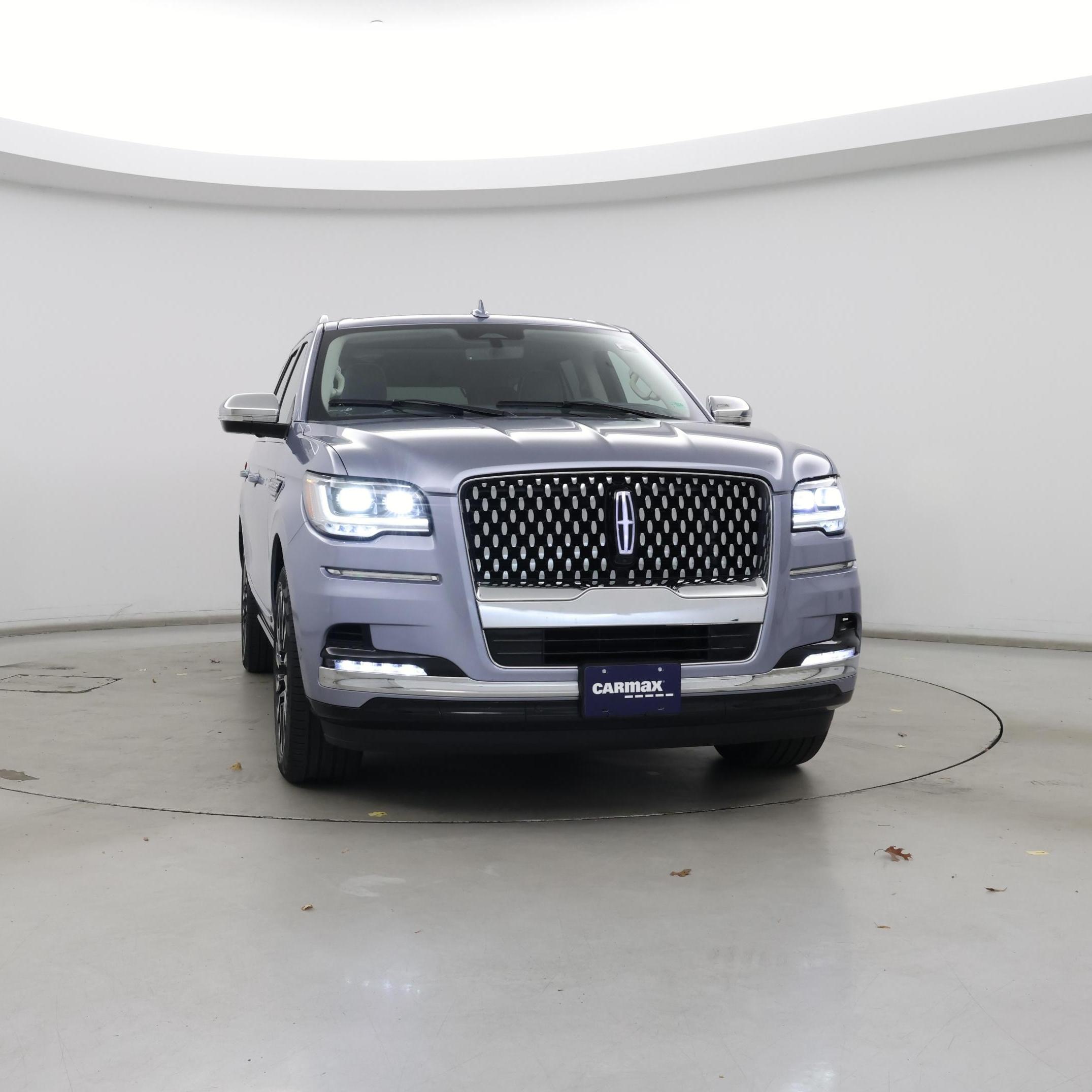 Thumbnail: 2023 Lincoln Navigator - 5