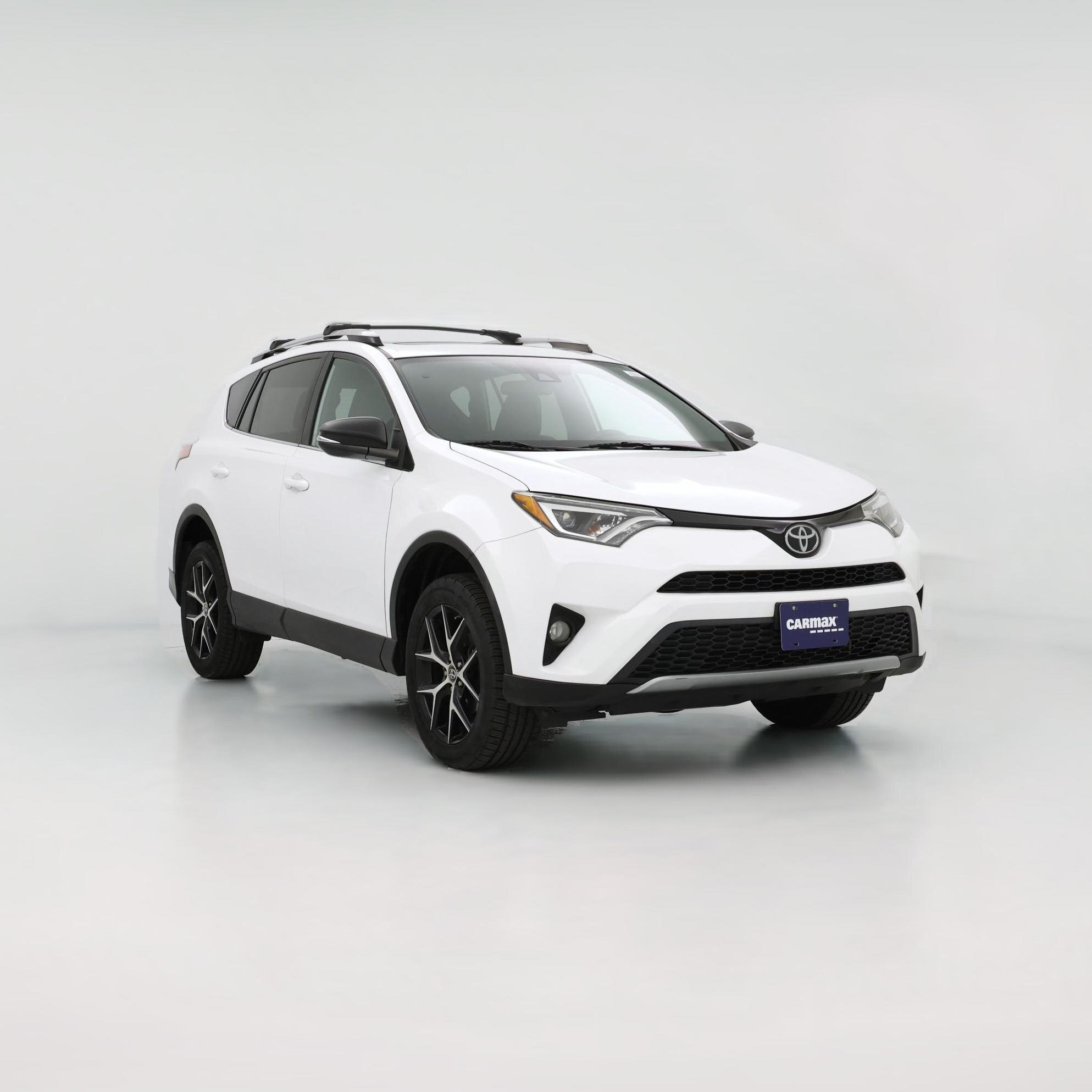 Thumbnail: 2017 Toyota RAV4 - 1
