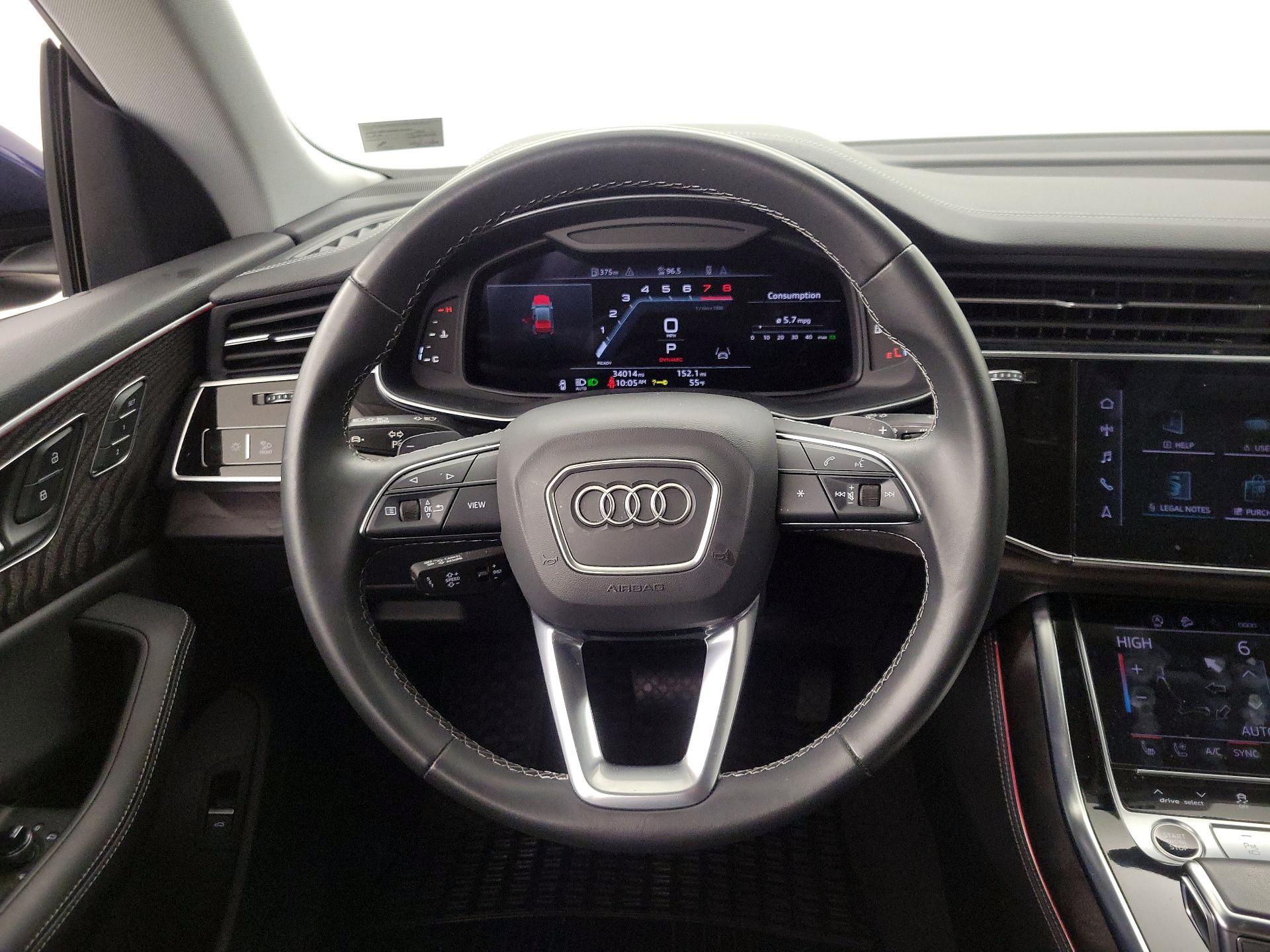 Thumbnail: 2023 Audi Q8 - 10