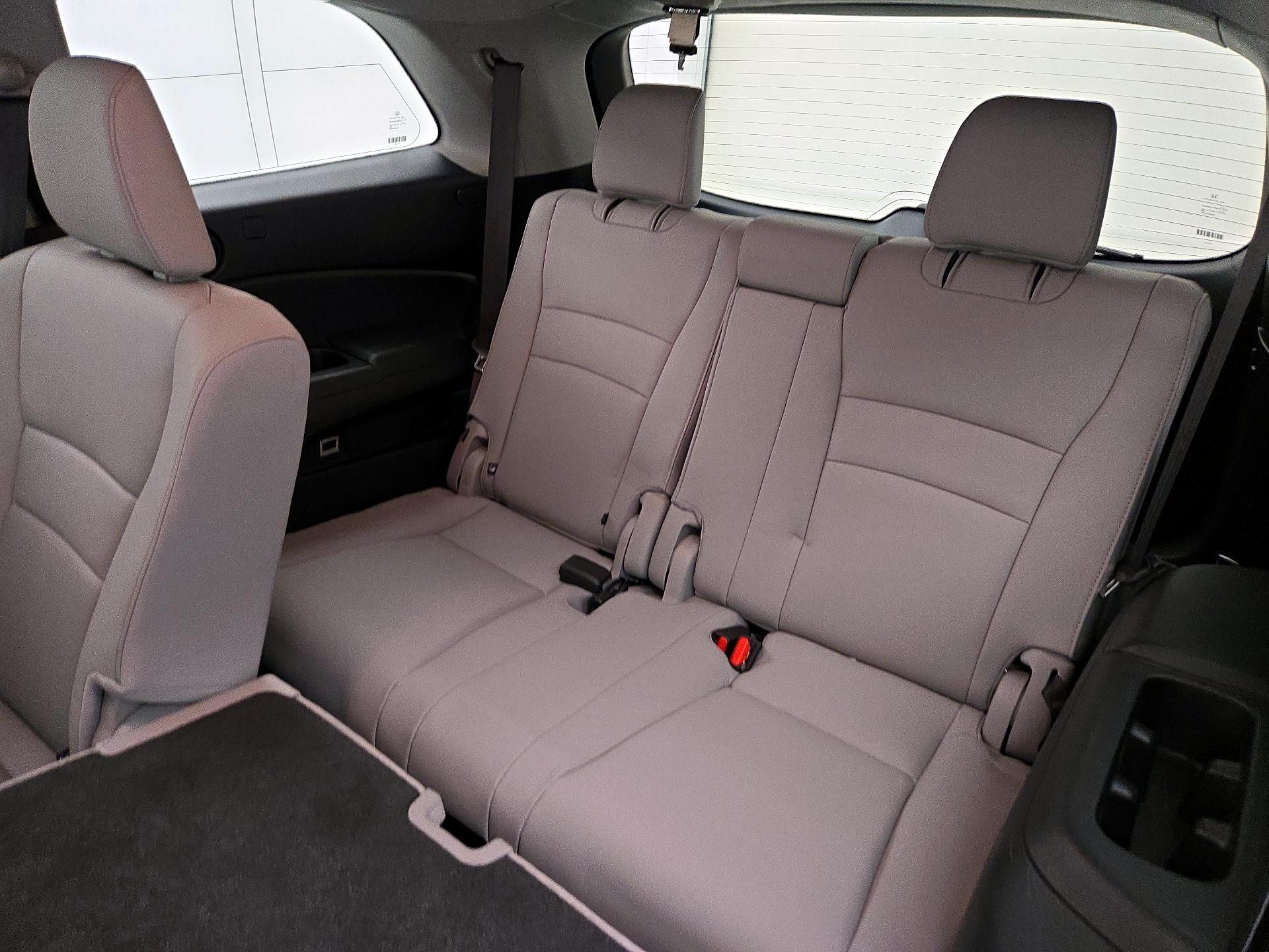 Thumbnail: 2016 Honda Pilot - 20