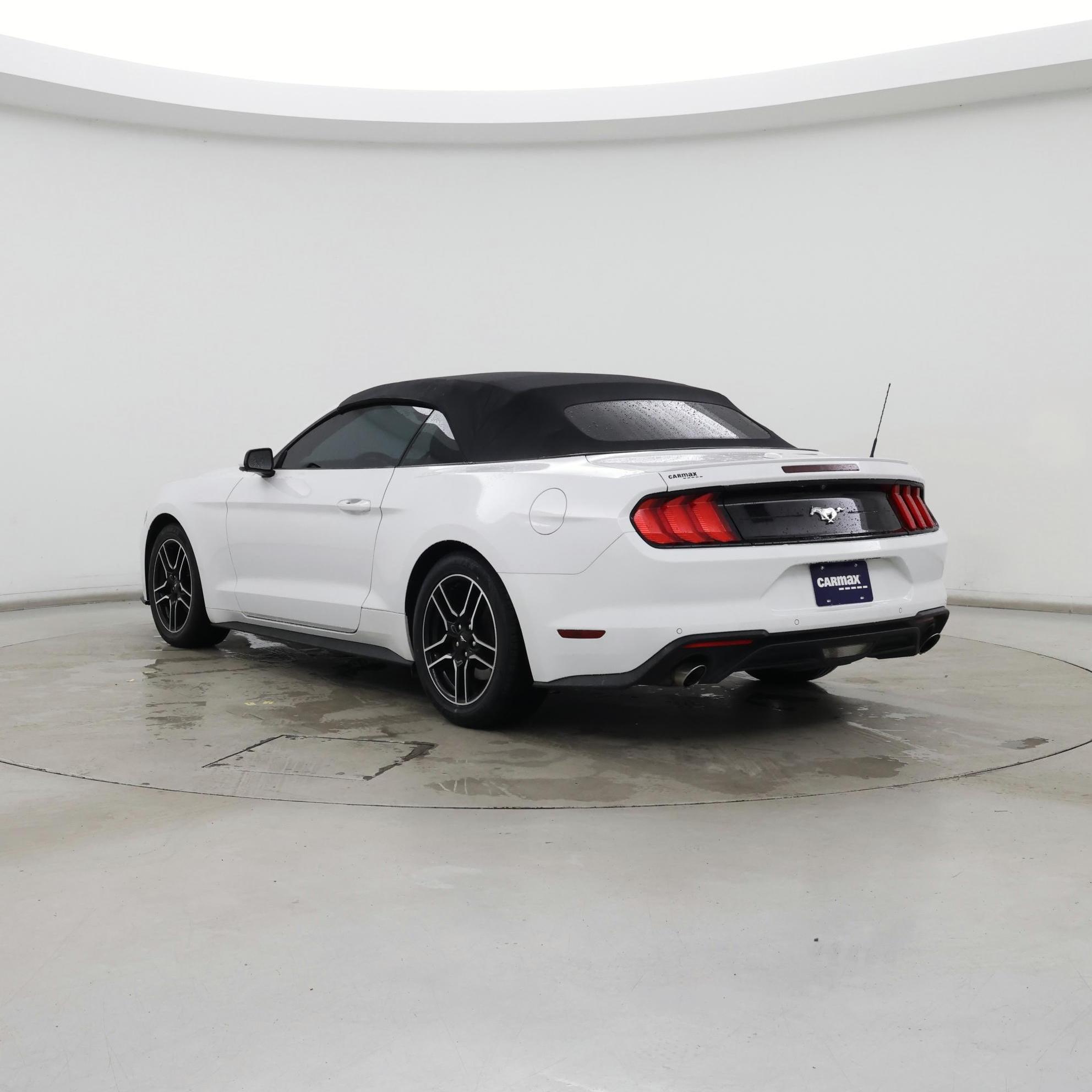 Thumbnail: 2022 Ford Mustang - 2