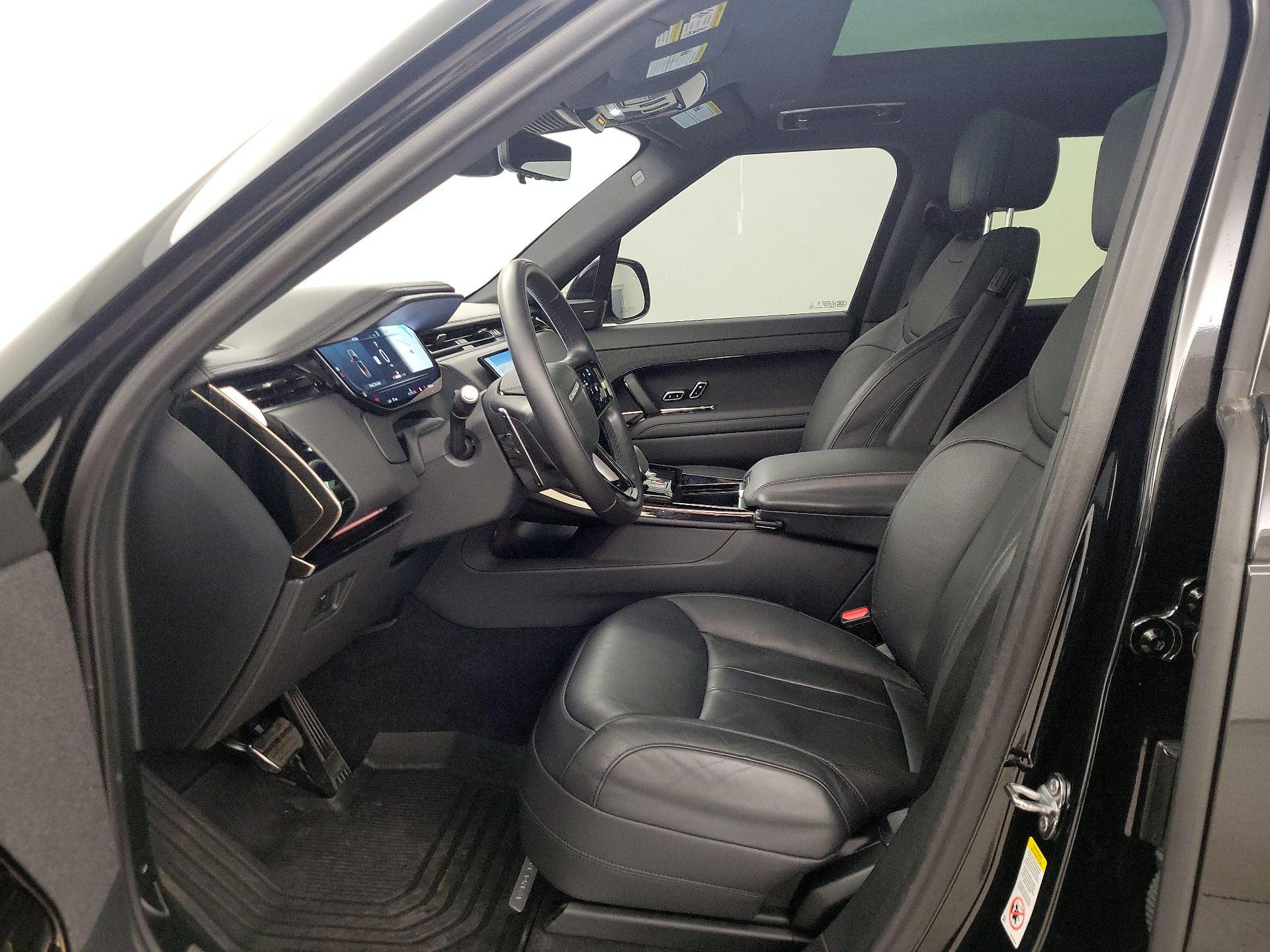 Thumbnail: 2024 Land Rover Range Rover Sport - 11