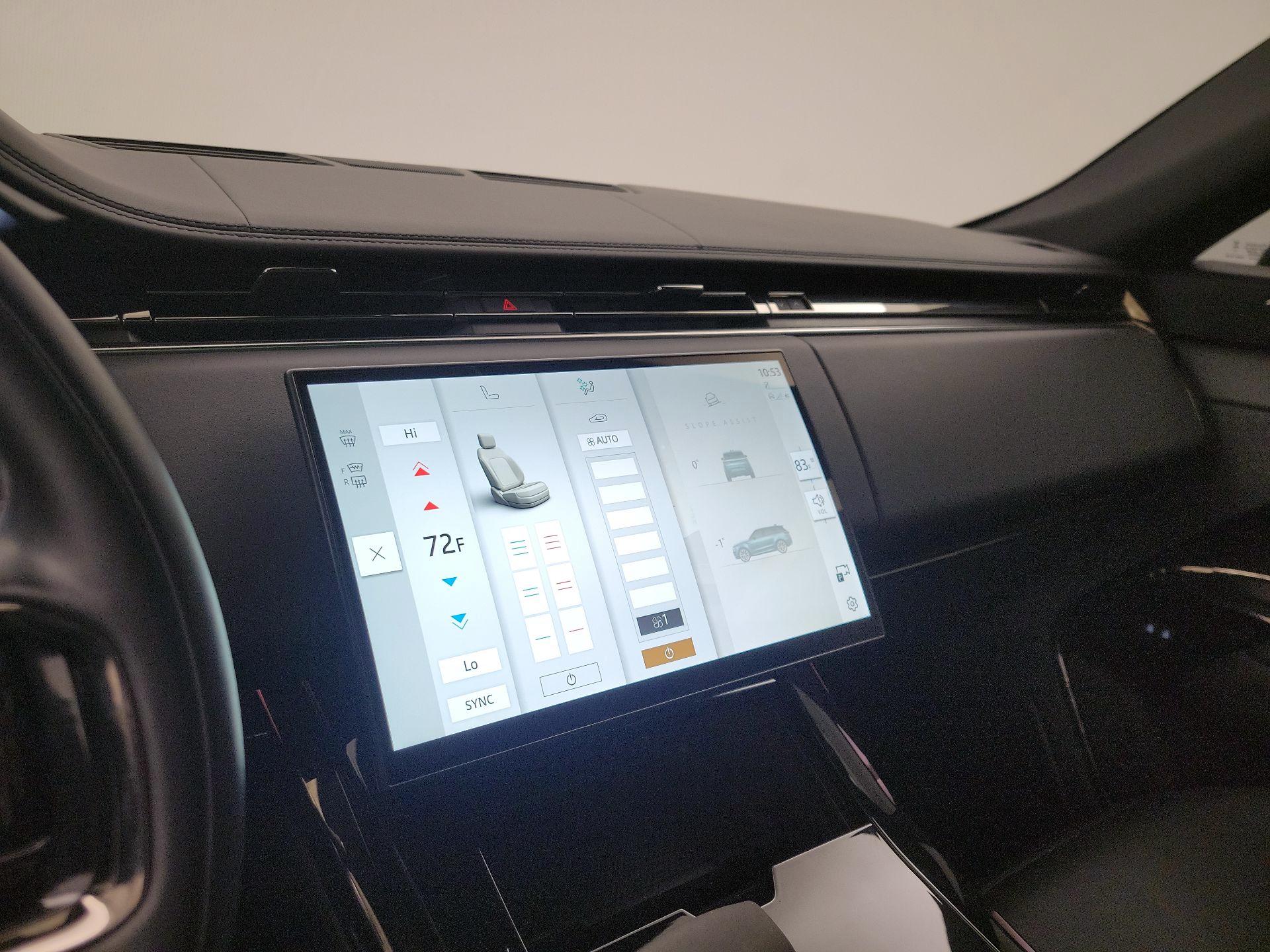 Thumbnail: 2024 Land Rover Range Rover Sport - 16