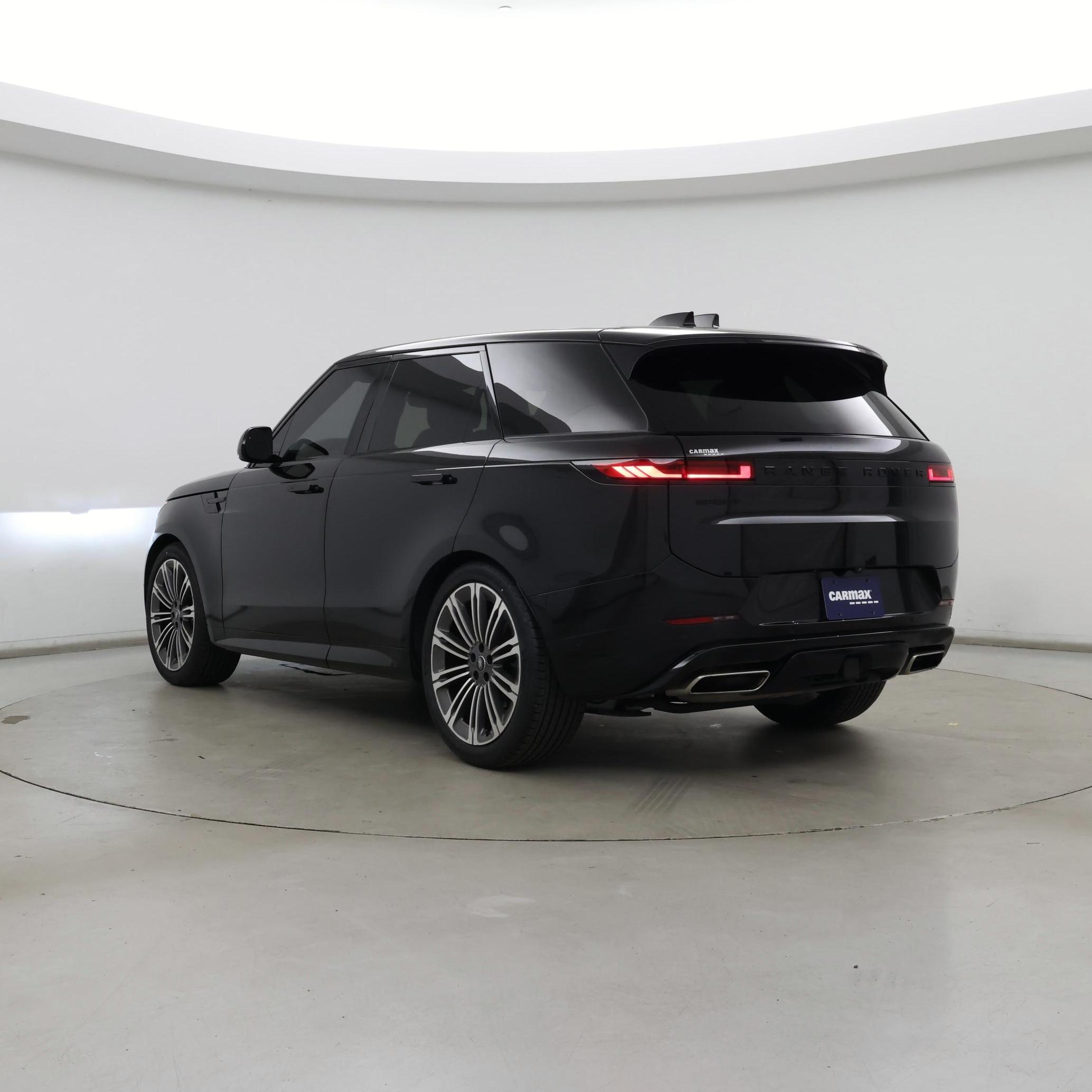 Thumbnail: 2024 Land Rover Range Rover Sport - 2