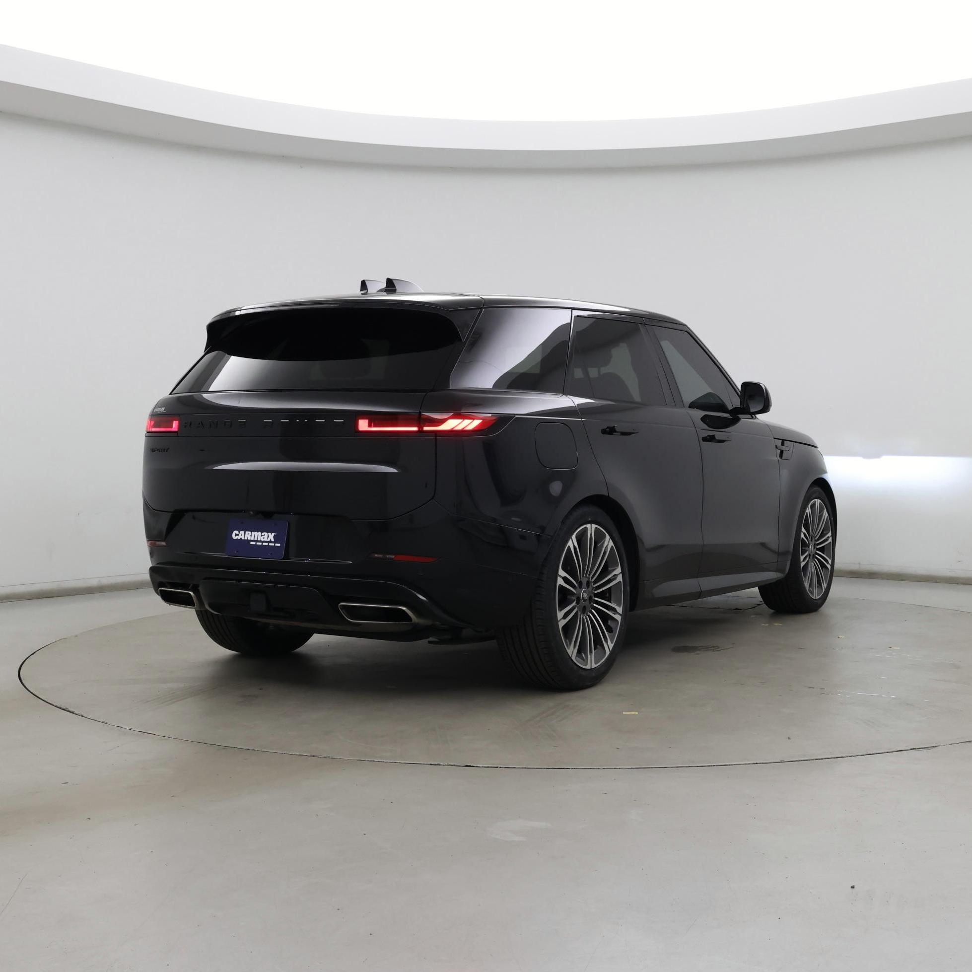 Thumbnail: 2024 Land Rover Range Rover Sport - 8