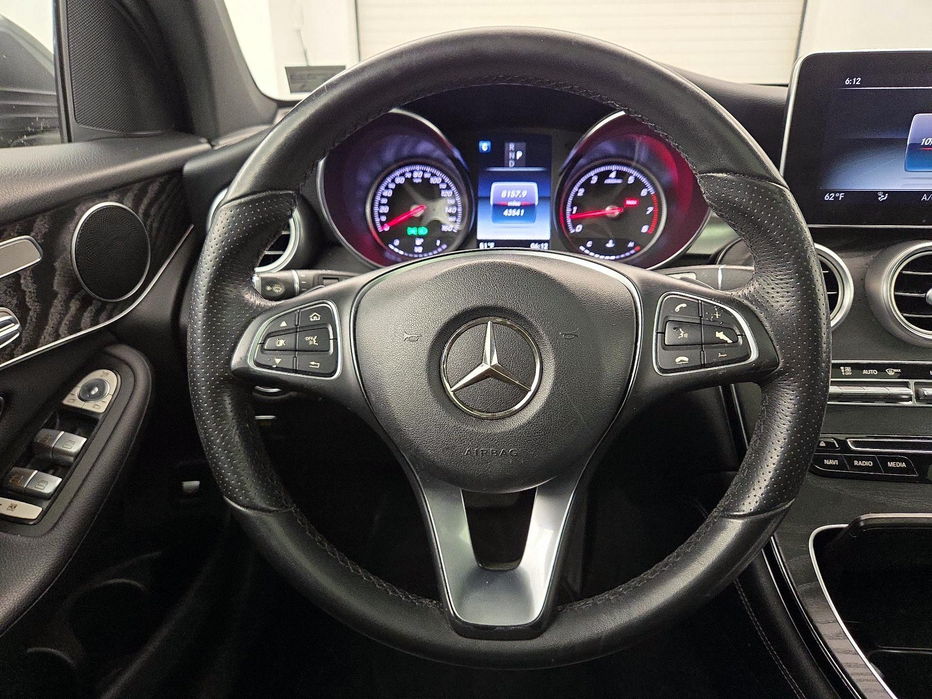 Thumbnail: 2018 Mercedes-Benz GLC - 10