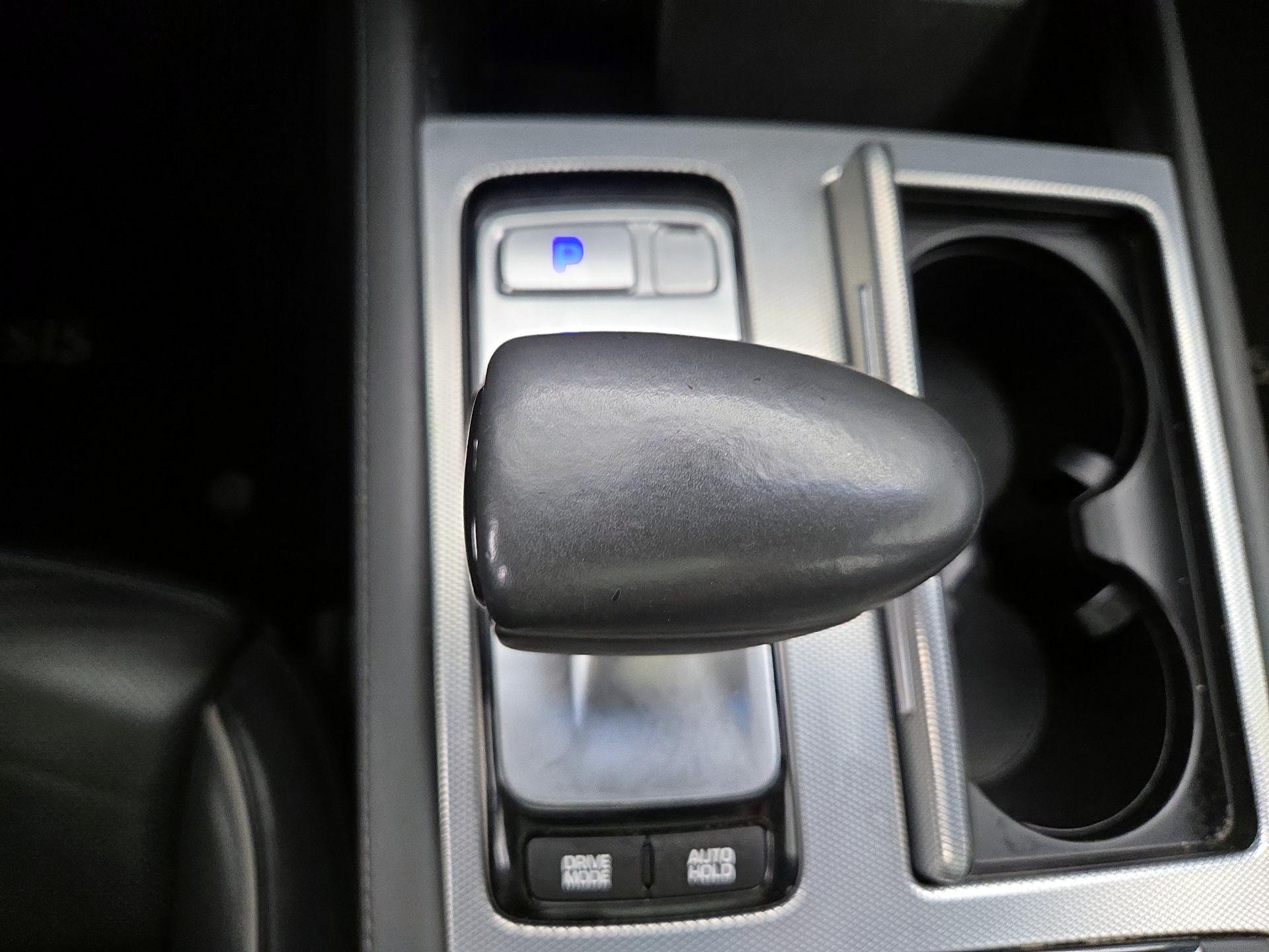 Thumbnail: 2018 Genesis G80 - 17