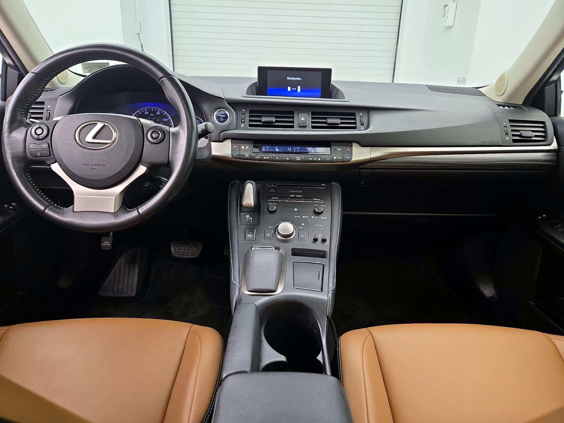 Thumbnail: 2015 Lexus CT - 9