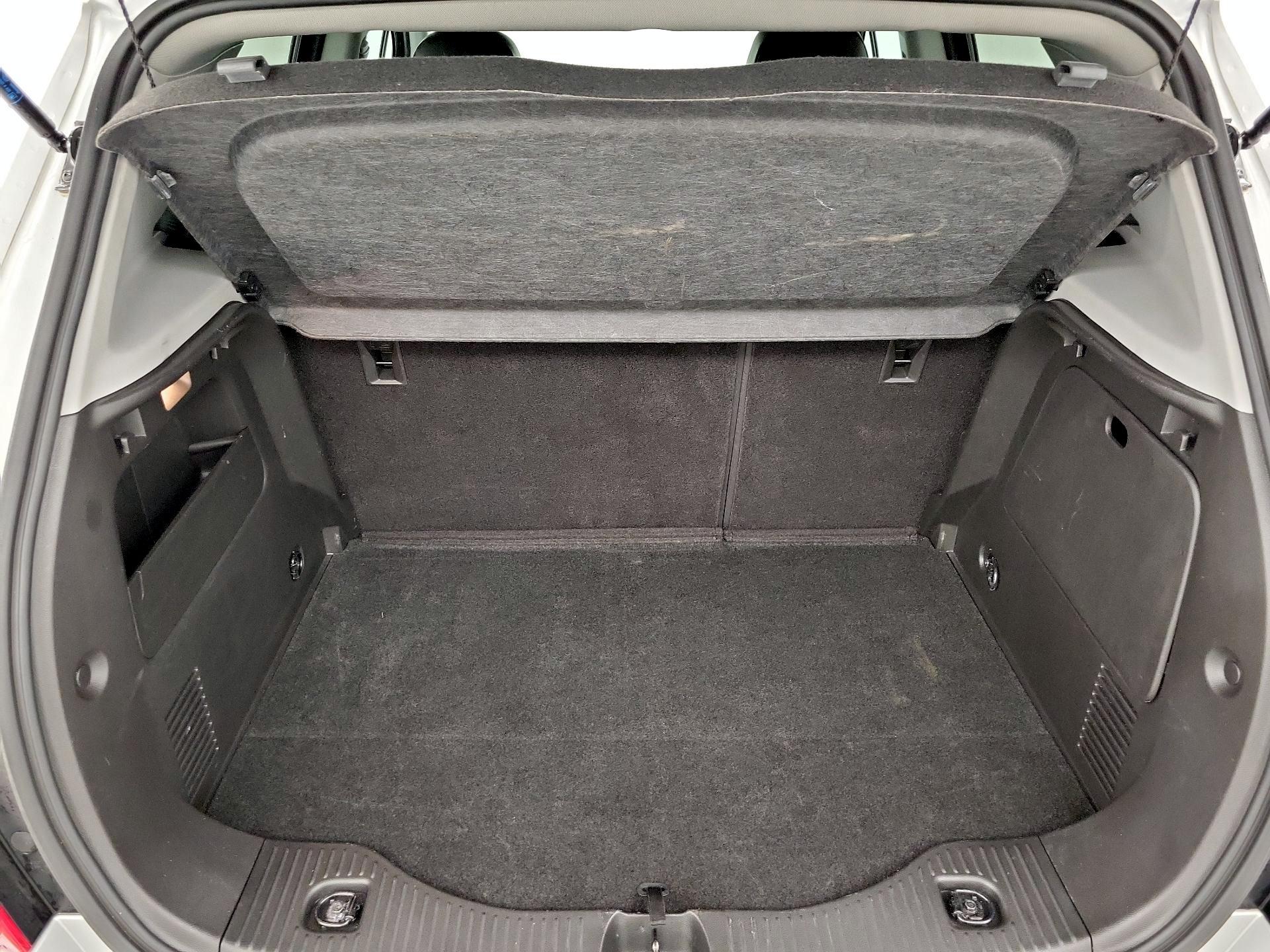 Thumbnail: 2021 Chevrolet Trax - 20