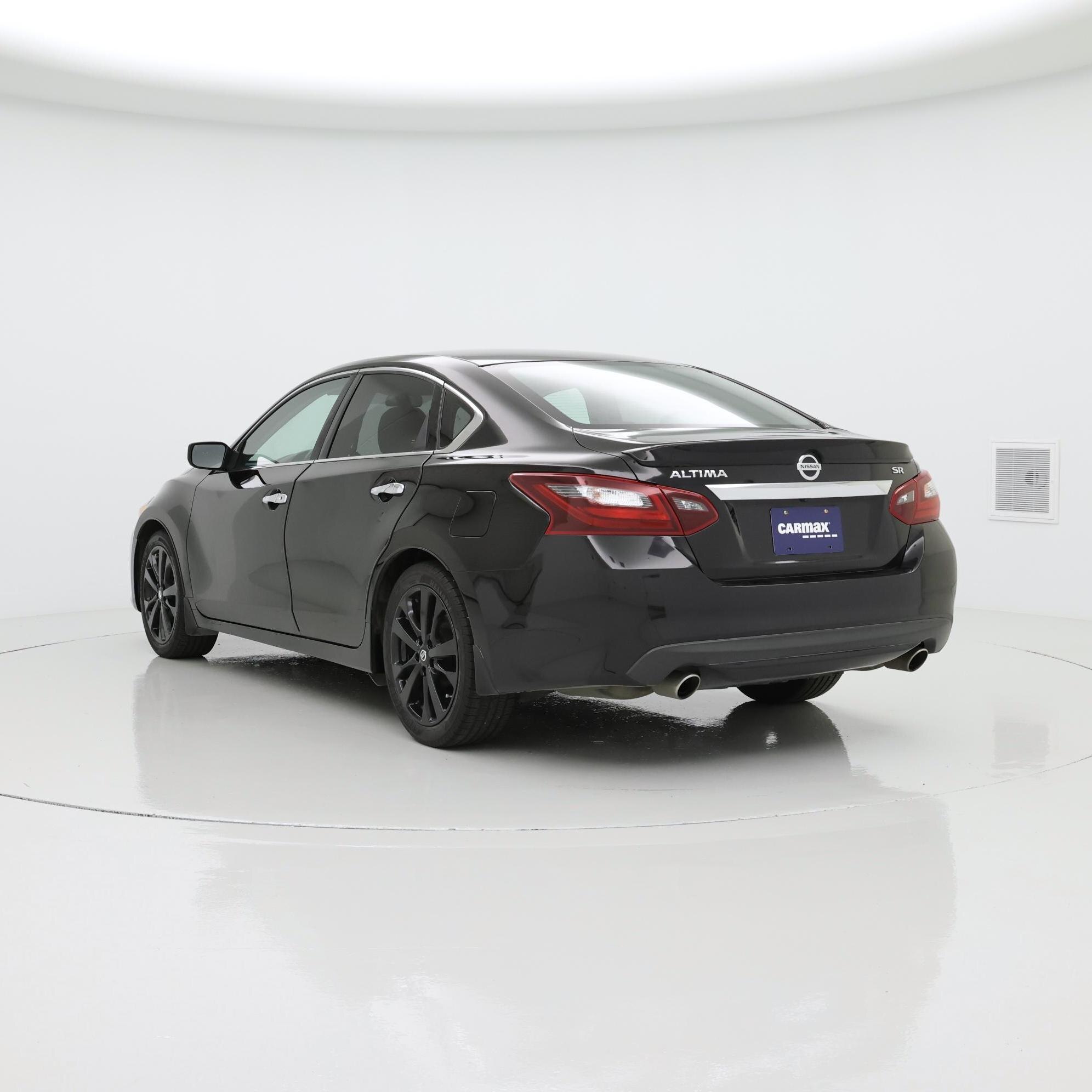 Thumbnail: 2018 Nissan Altima - 2