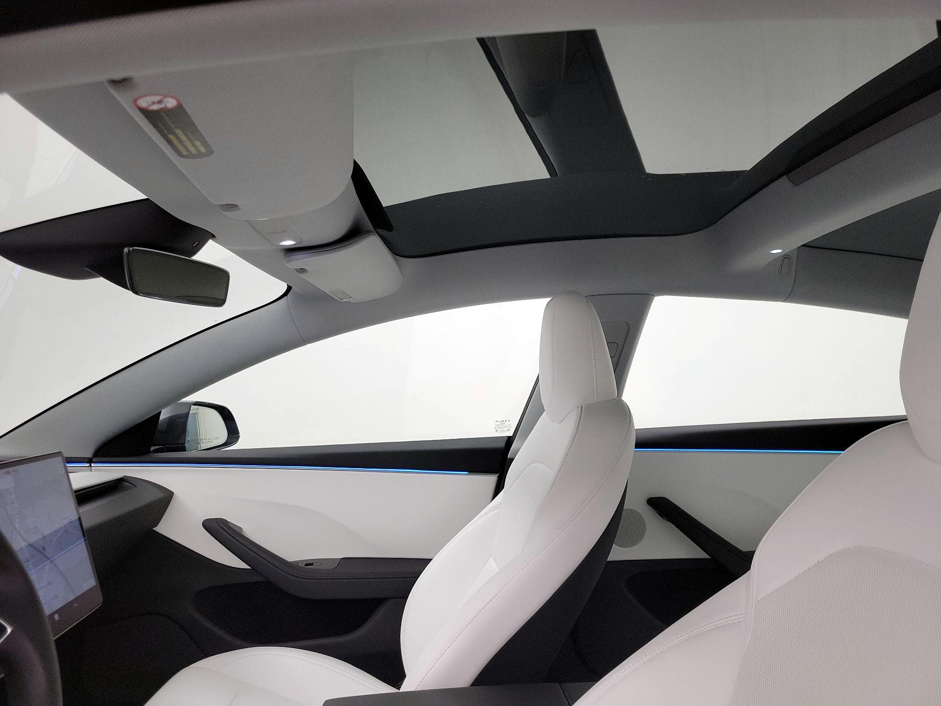 Thumbnail: 2025 Tesla Model 3 - 19