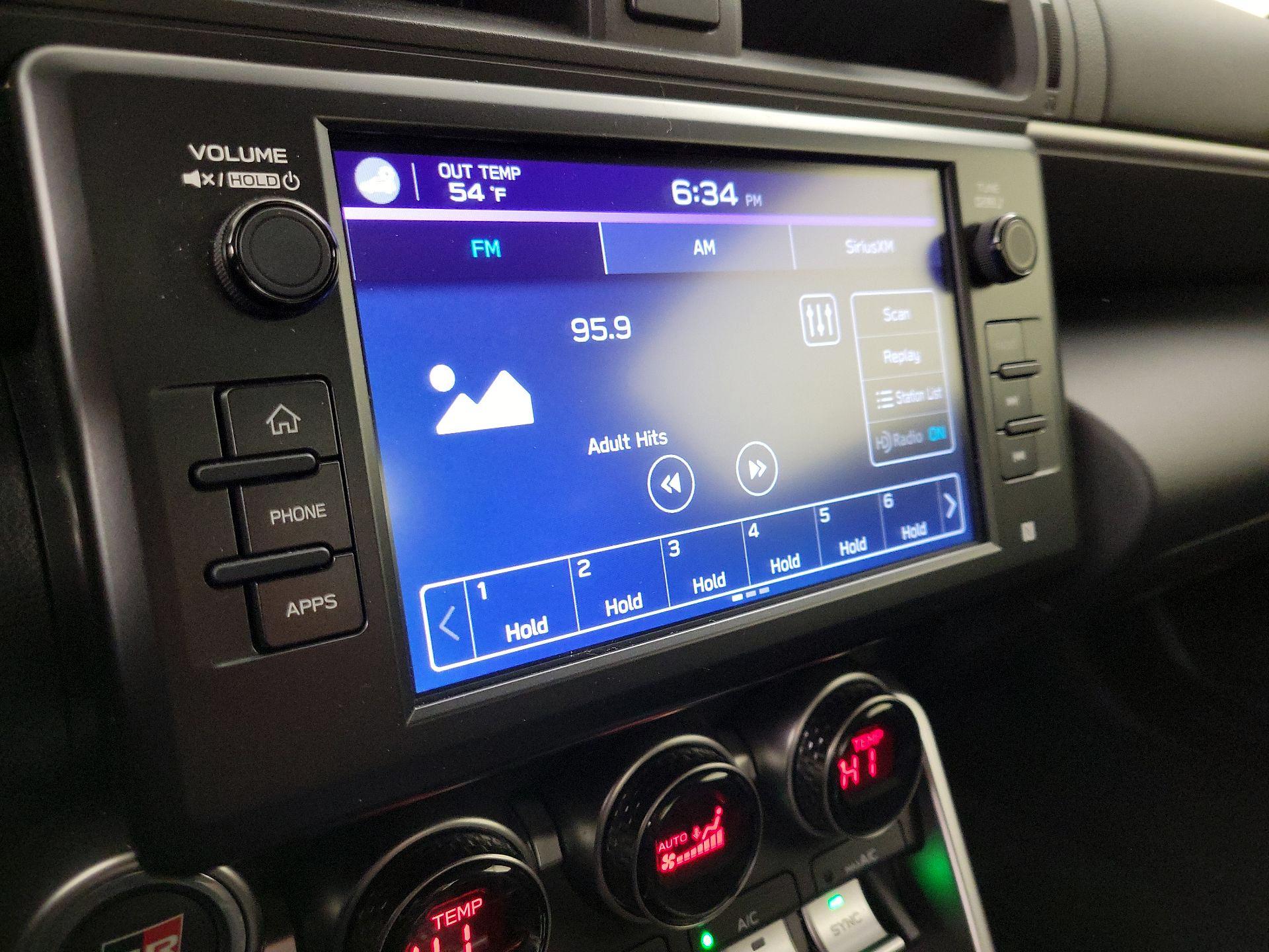 Thumbnail: 2023 Toyota GR86 - 15