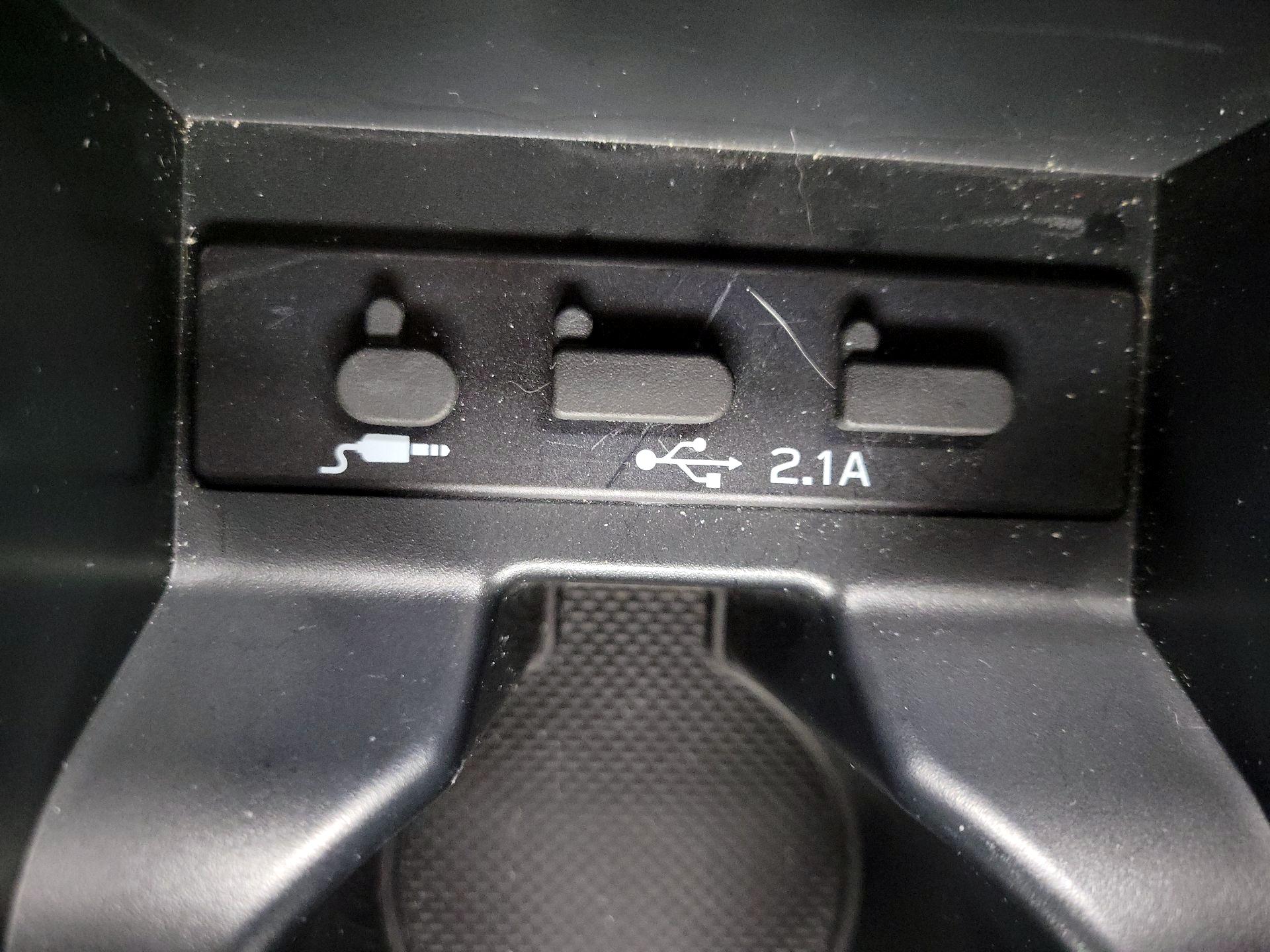 Thumbnail: 2023 Toyota GR86 - 18