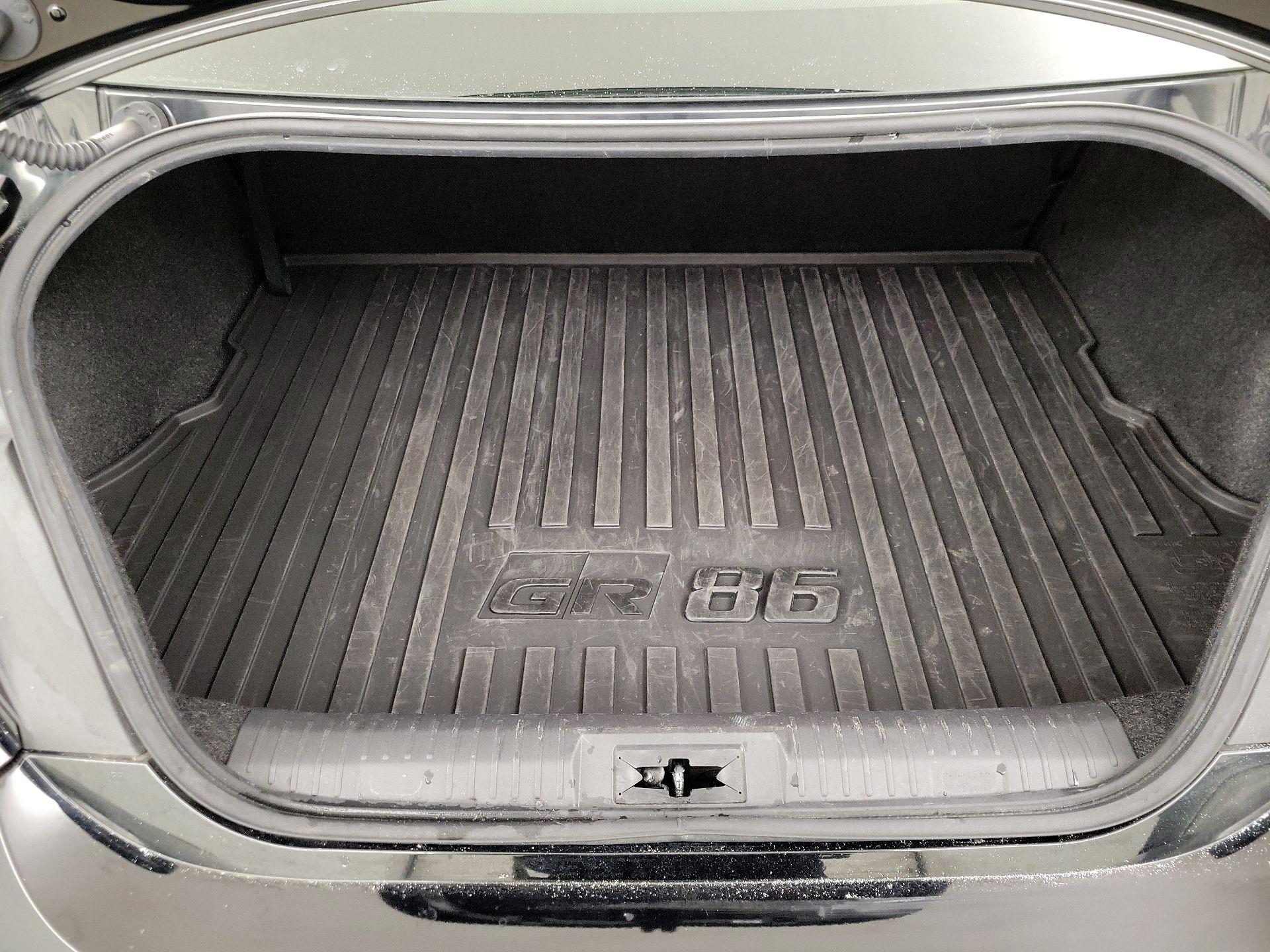 Thumbnail: 2023 Toyota GR86 - 20