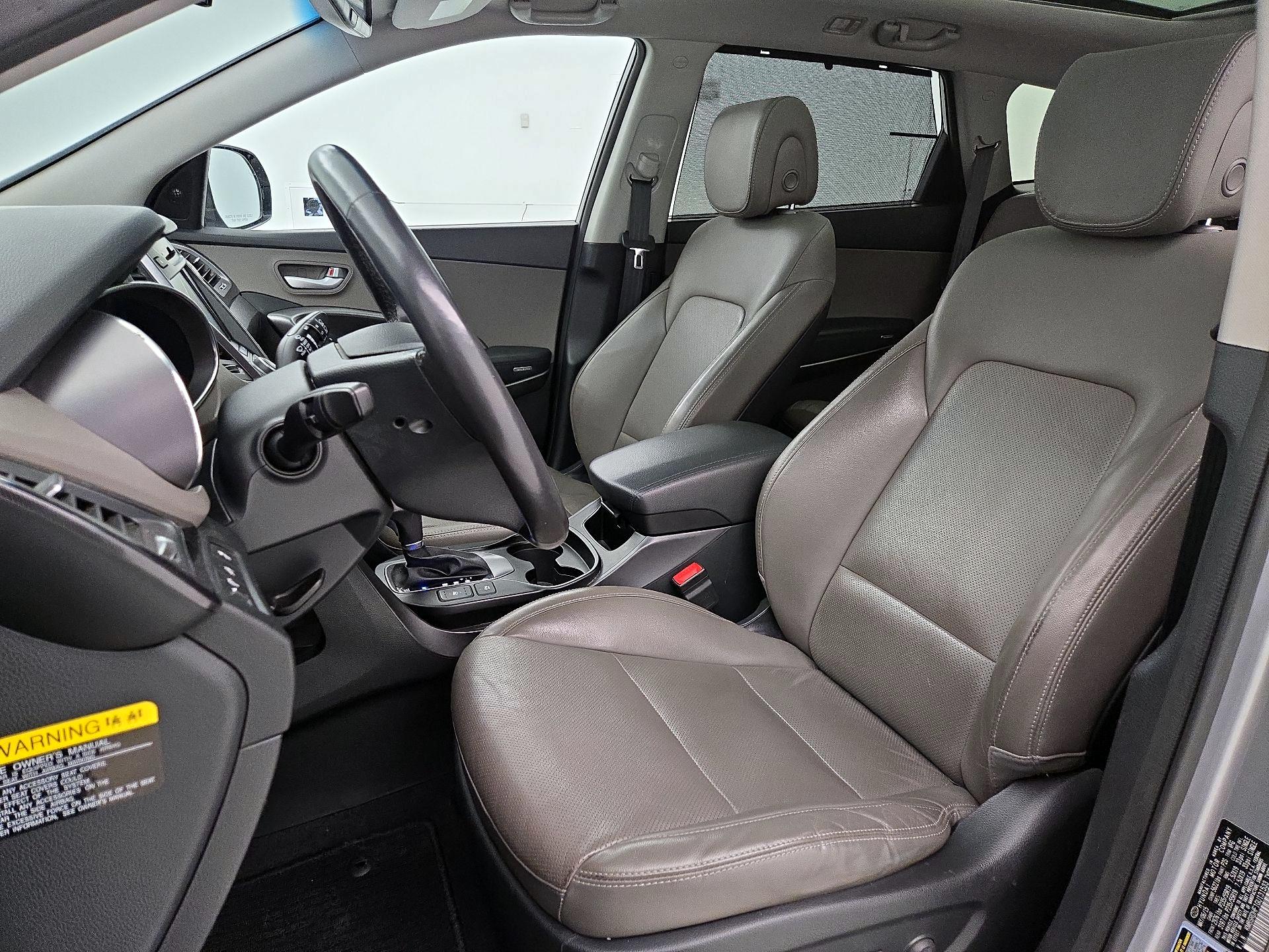 Thumbnail: 2016 Hyundai Santa Fe - 11