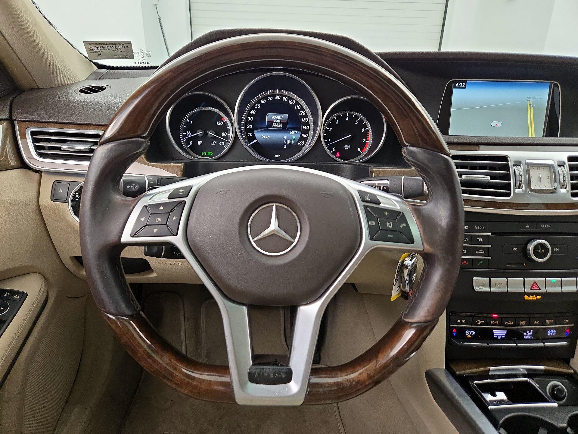 Thumbnail: 2016 Mercedes-Benz E-Class - 10