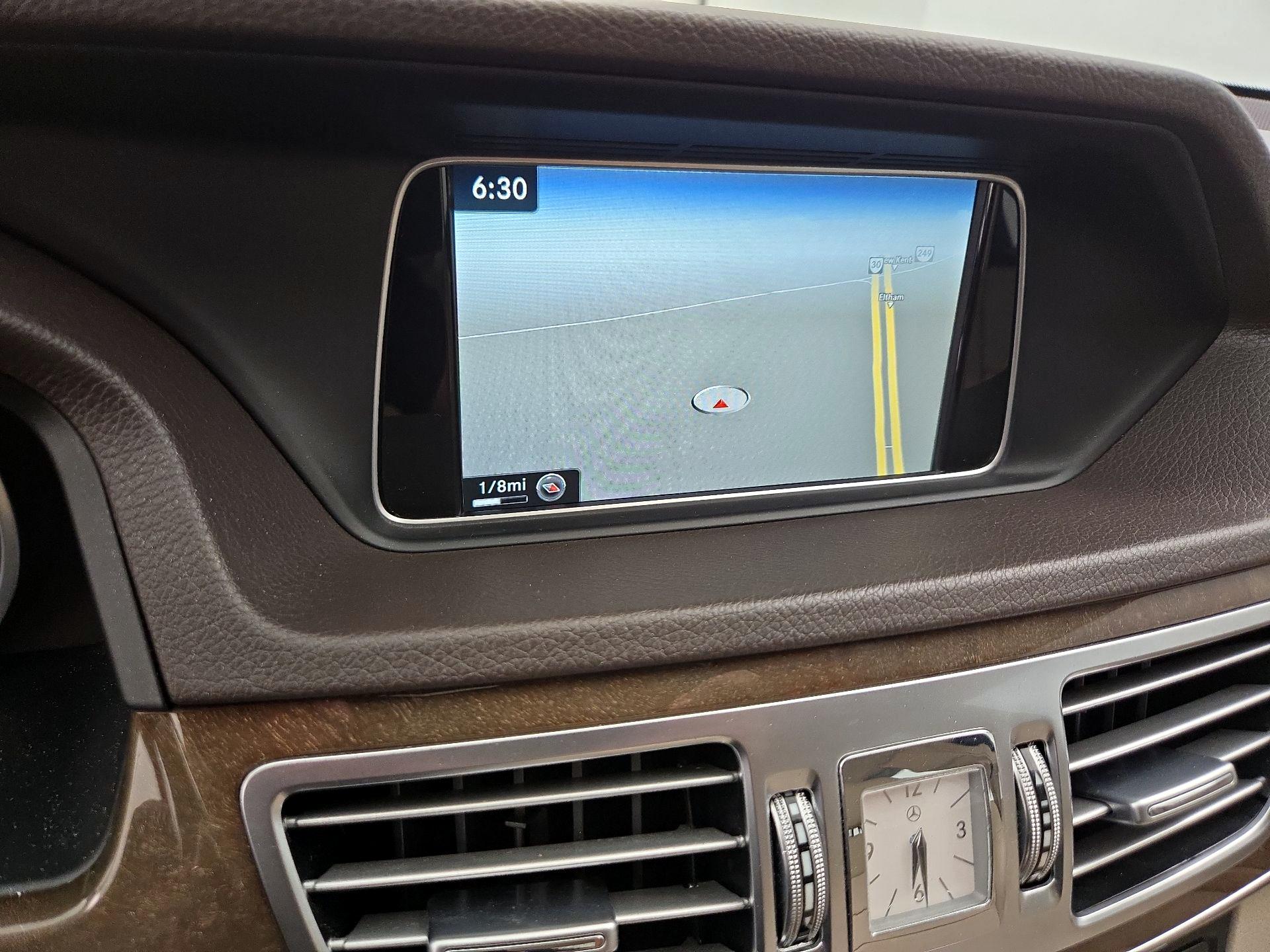 Thumbnail: 2016 Mercedes-Benz E-Class - 14