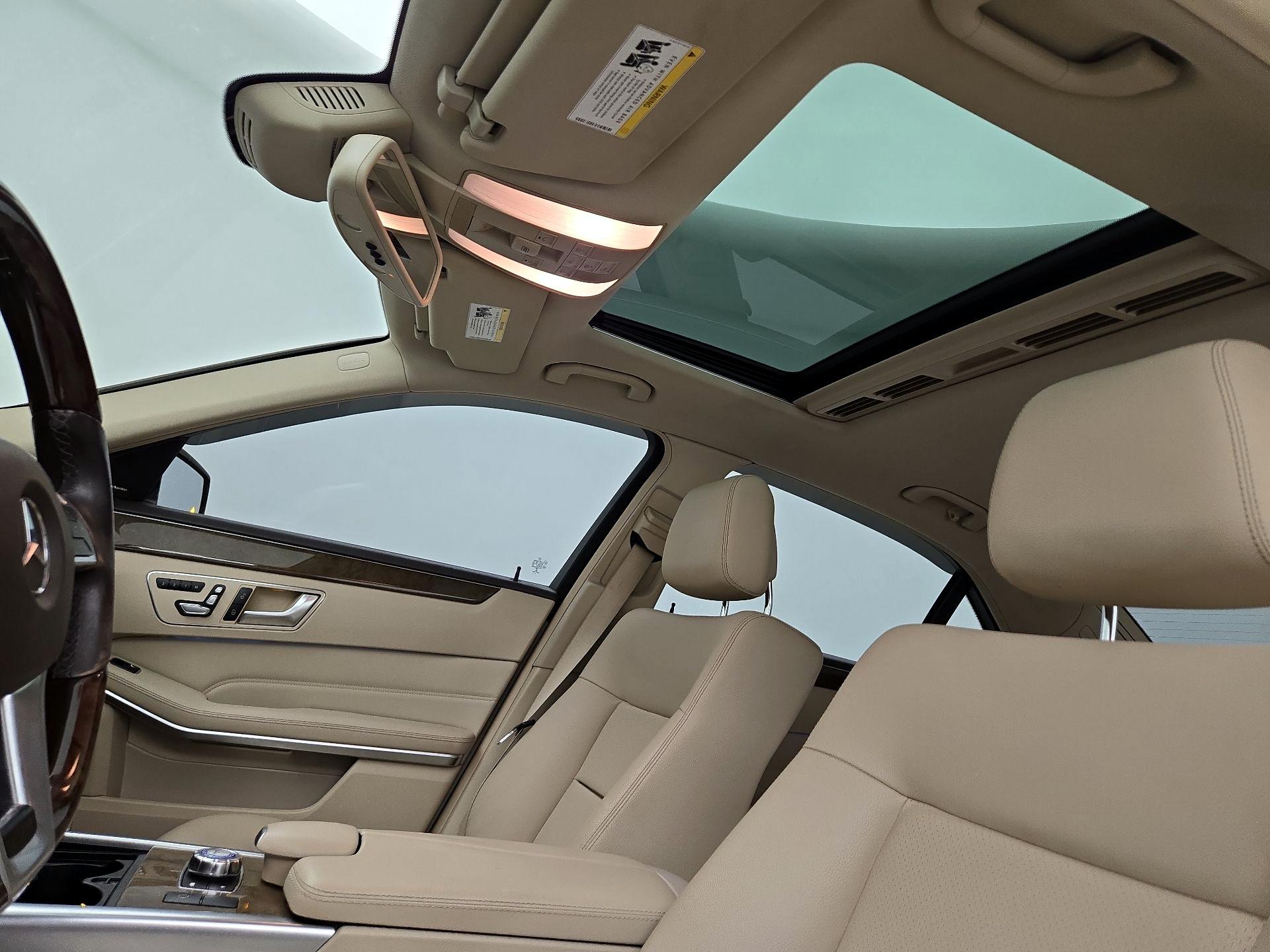 Thumbnail: 2016 Mercedes-Benz E-Class - 20