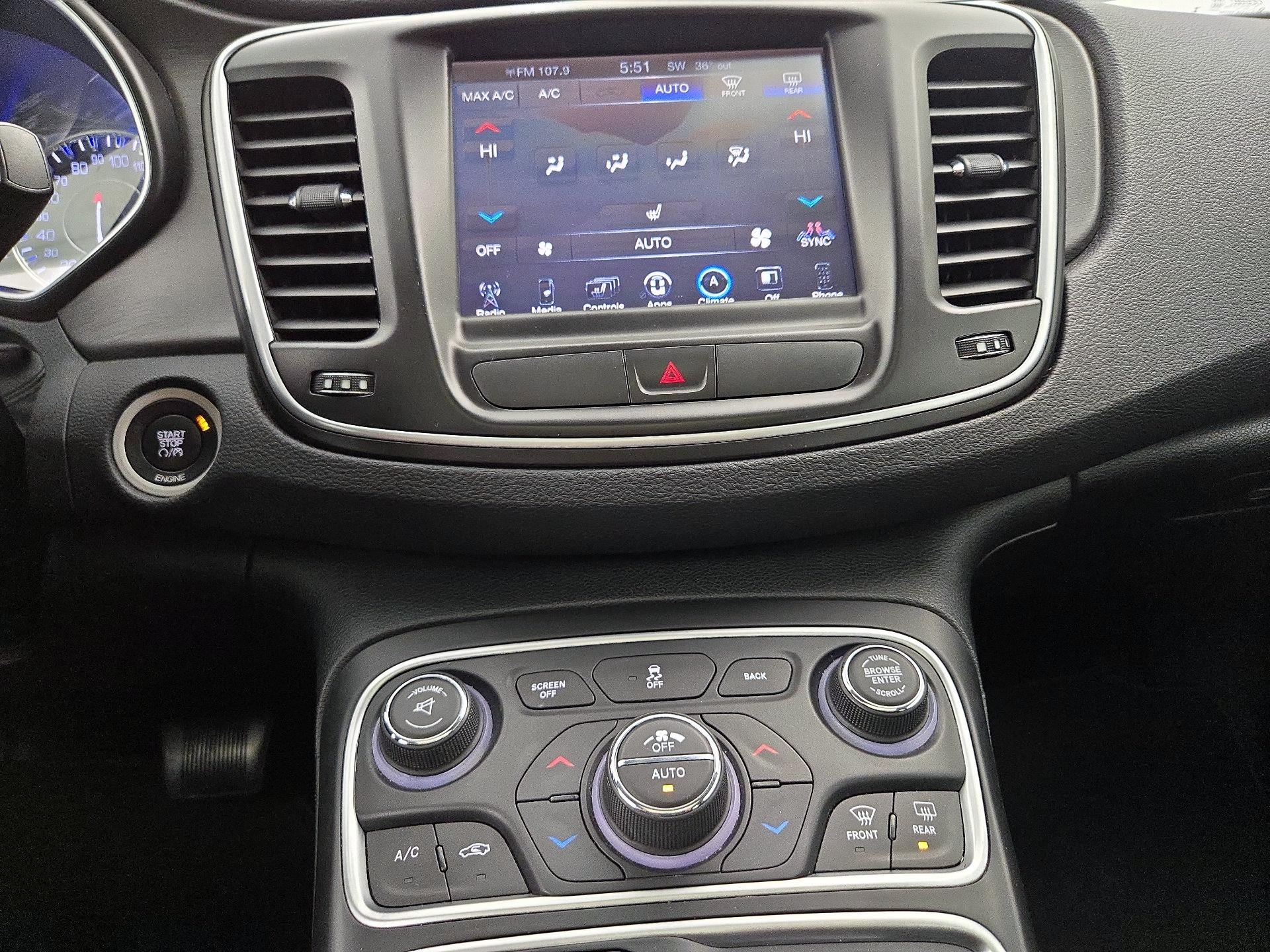 Thumbnail: 2016 Chrysler 200 - 16