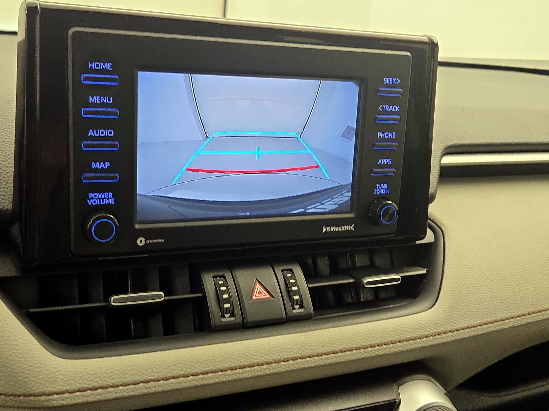 Thumbnail: 2020 Toyota RAV4 - 14