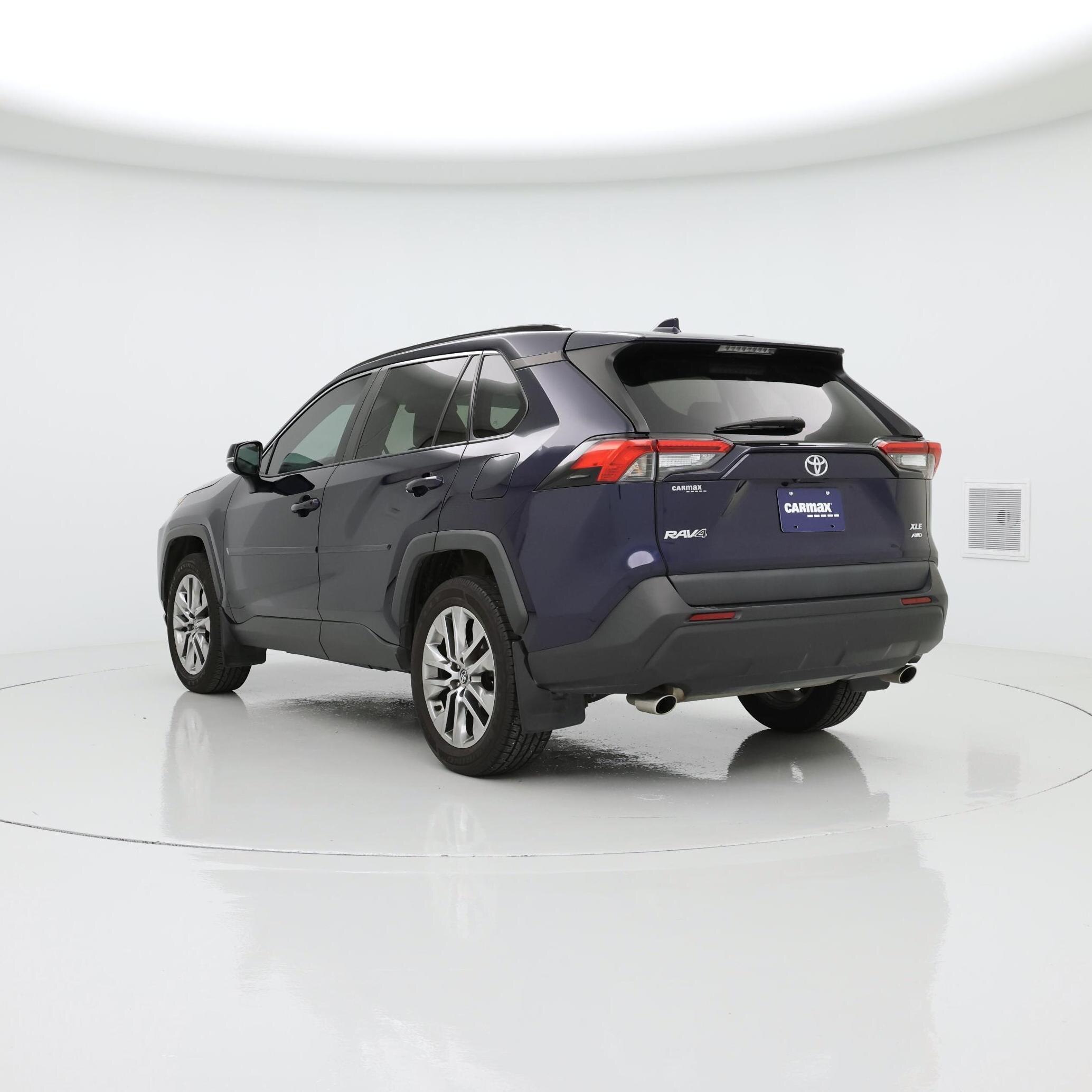 Thumbnail: 2020 Toyota RAV4 - 2