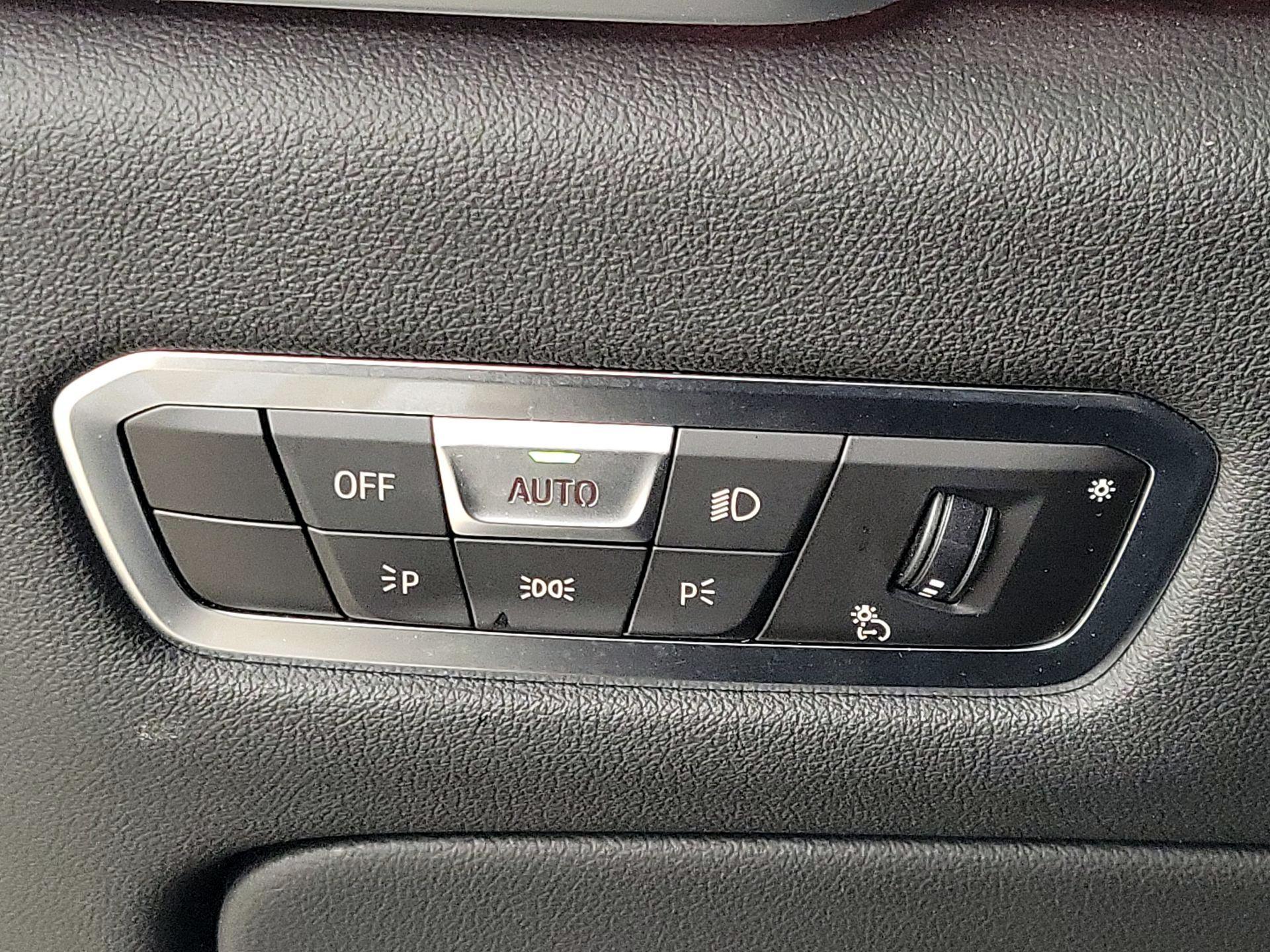 Thumbnail: 2023 BMW X6 - 13