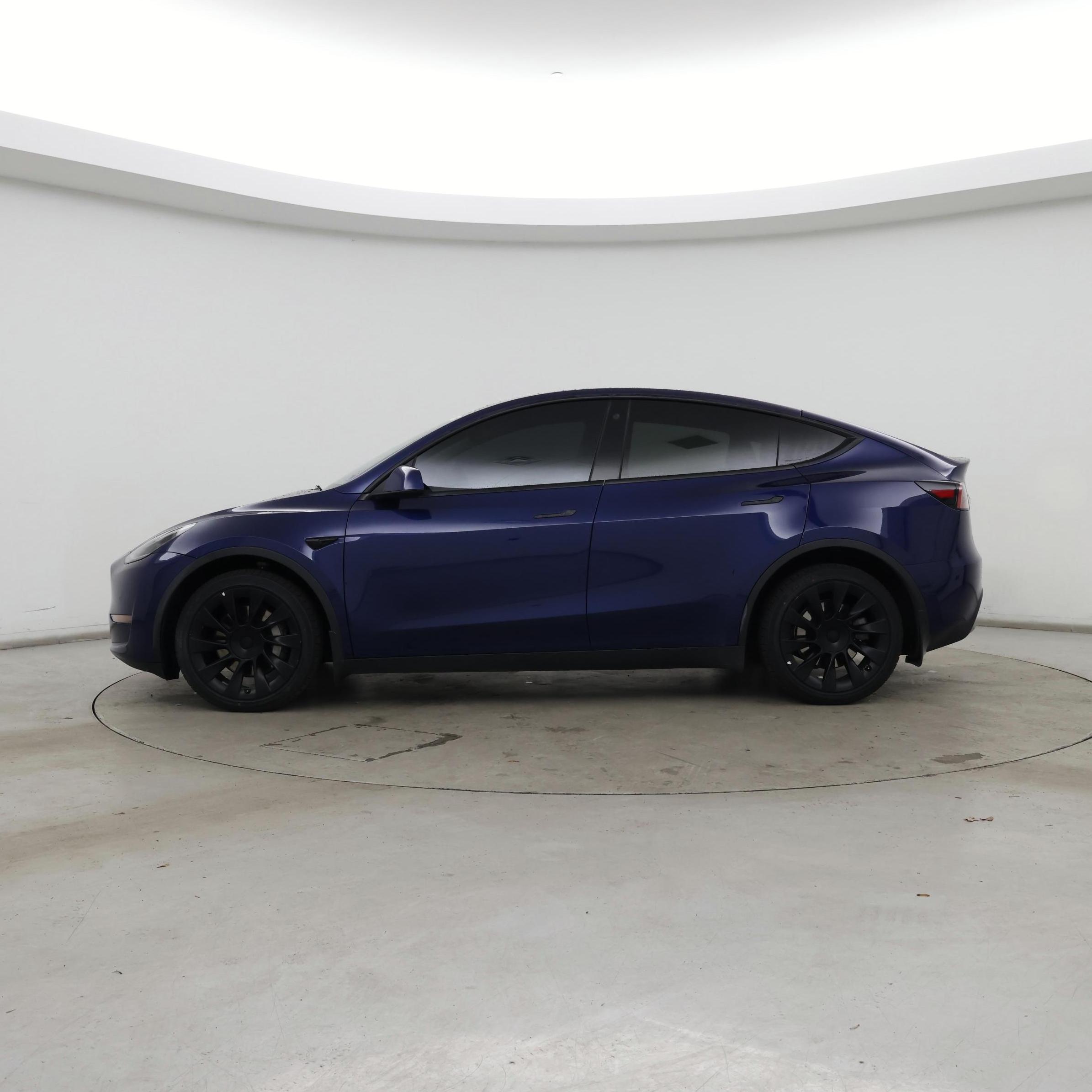 Thumbnail: 2022 Tesla Model Y - 3