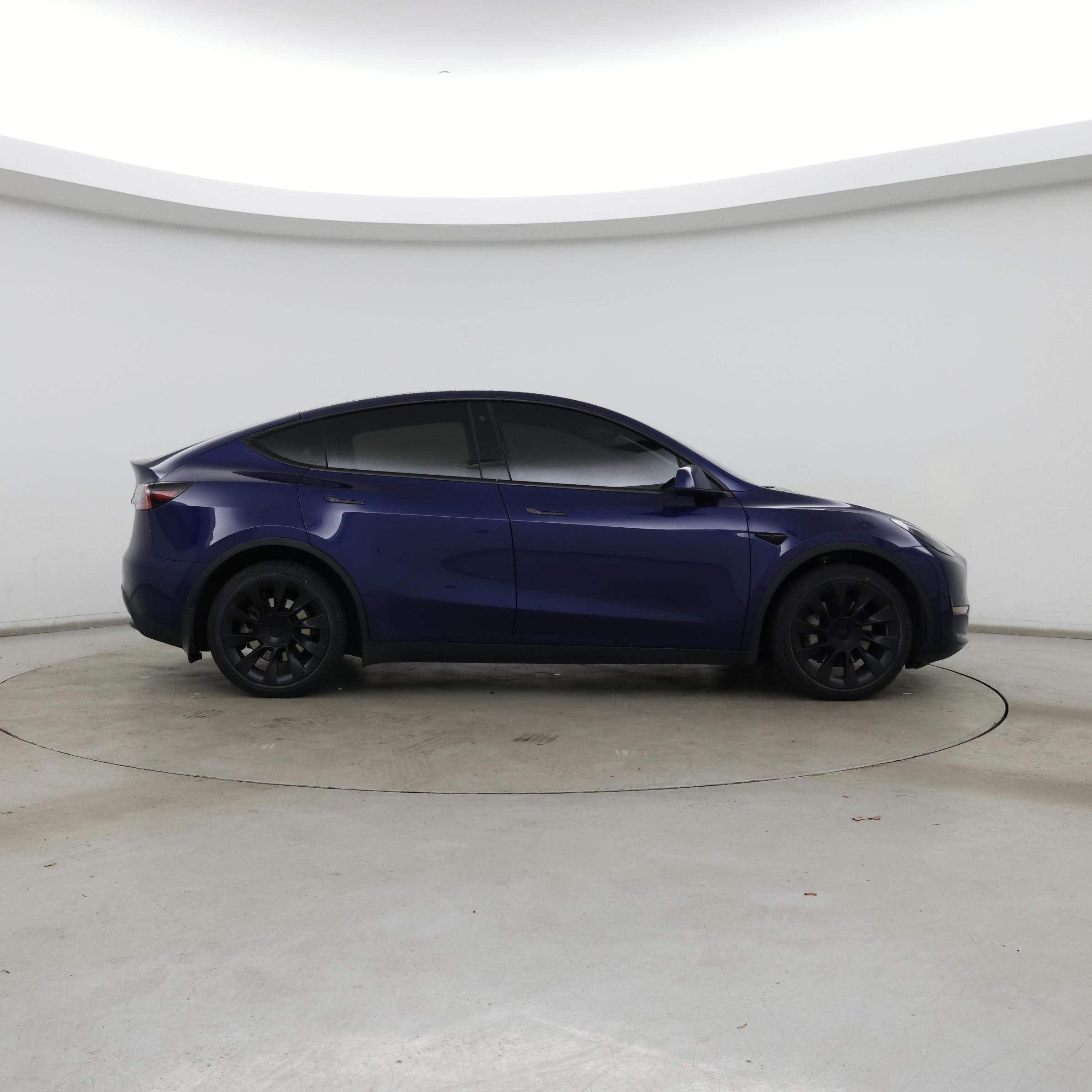 Thumbnail: 2022 Tesla Model Y - 7