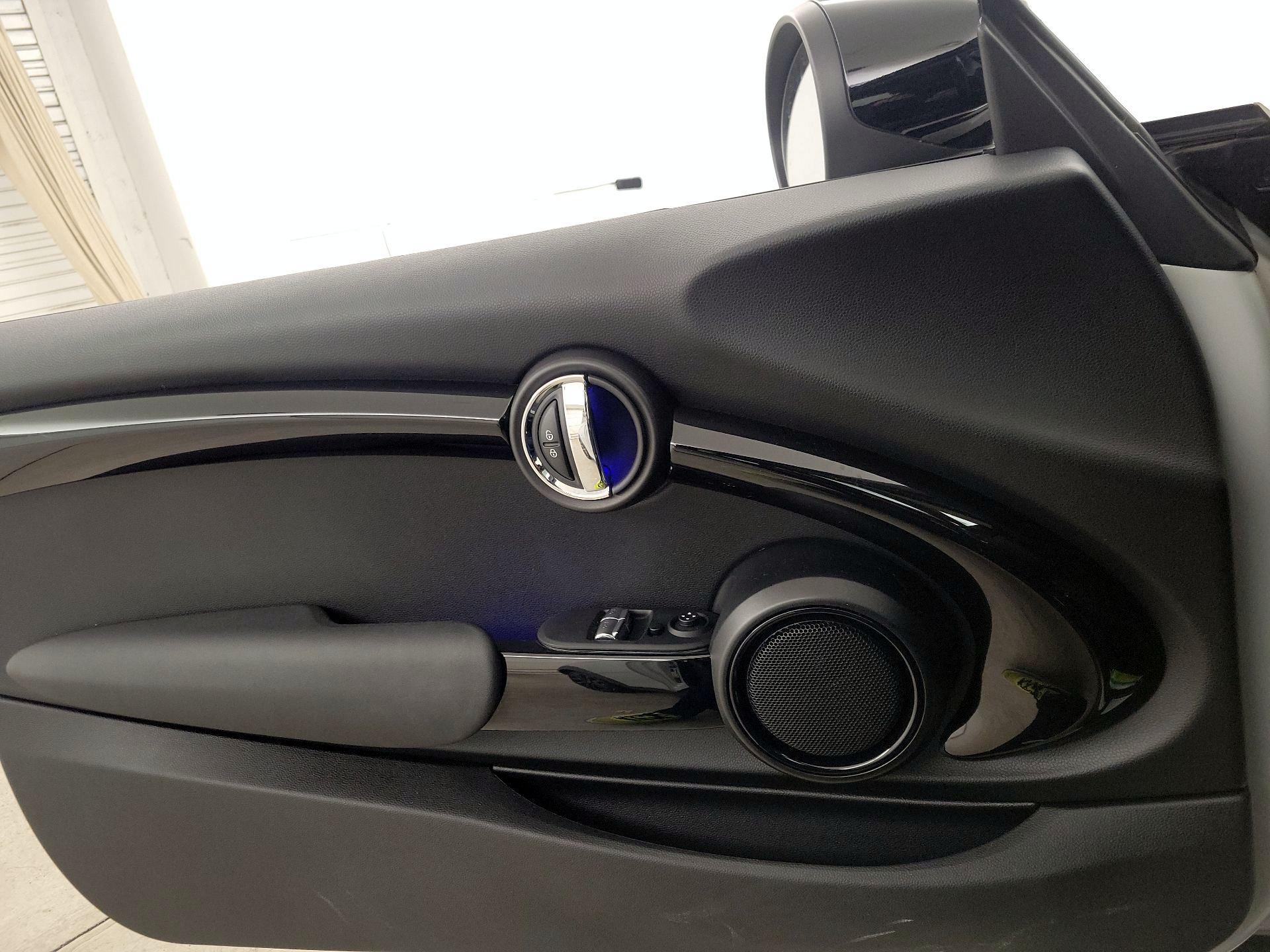 Thumbnail: 2021 MINI Cooper Hardtop - 12