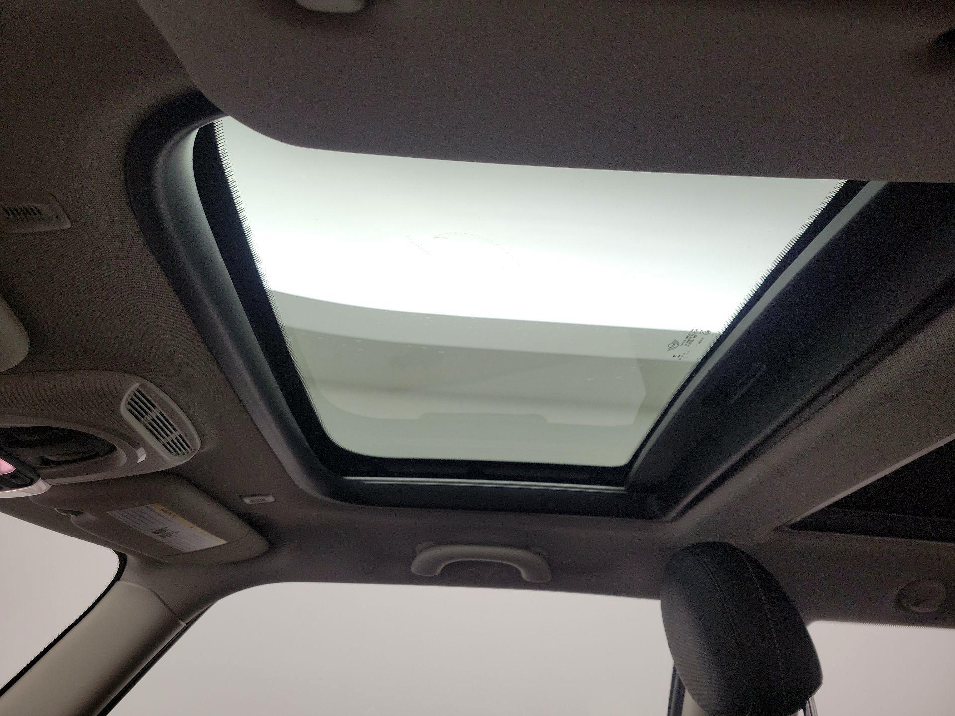 Thumbnail: 2021 MINI Cooper Hardtop - 19